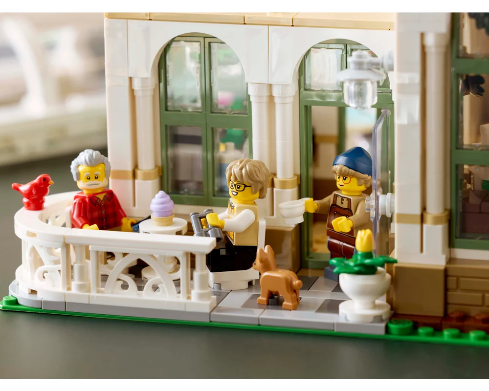 Конструктор LEGO Ideas 21353 3792 дет. - фото 13