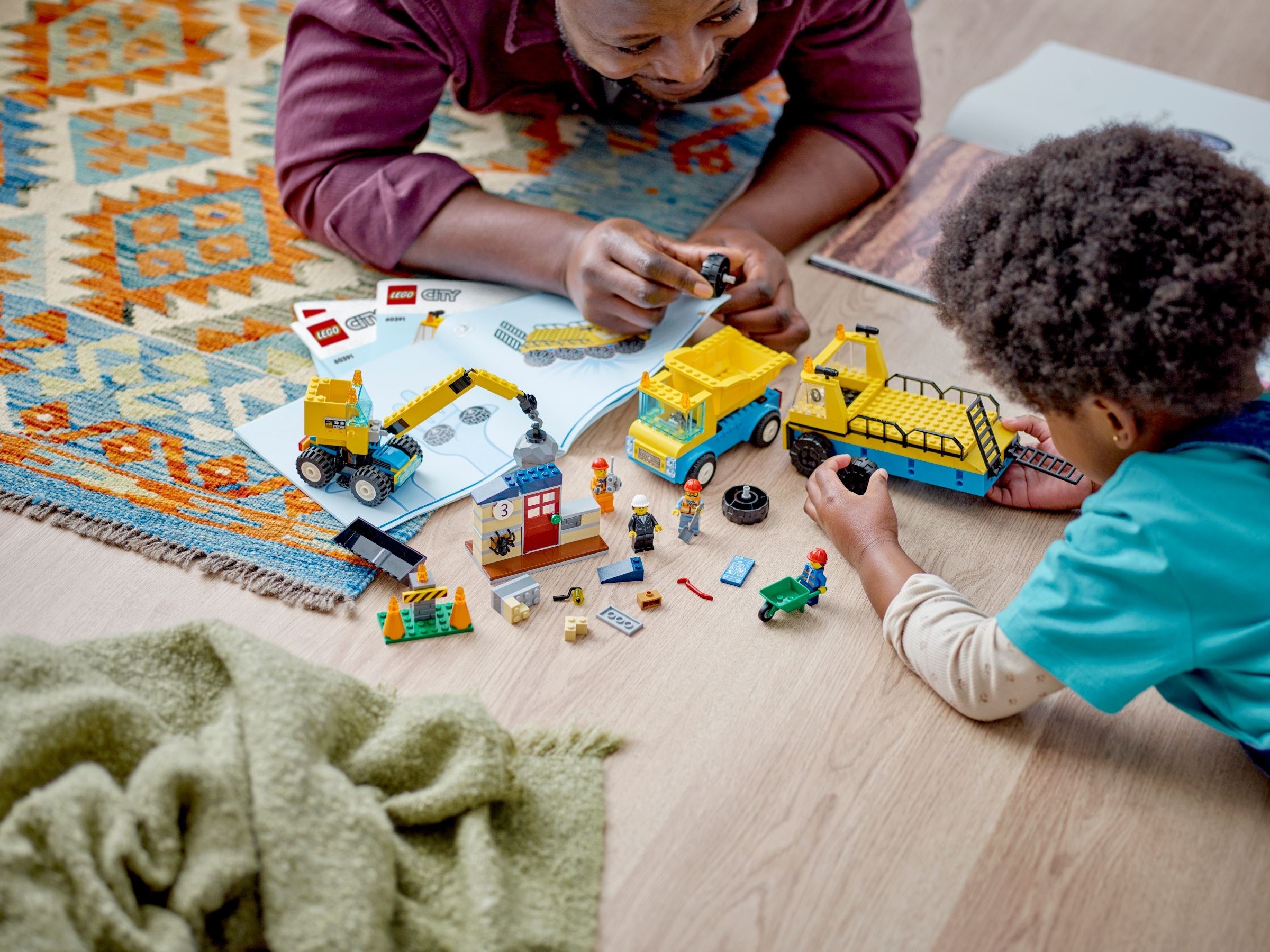 Конструктор LEGO City 60391 235 дет. - фото 6