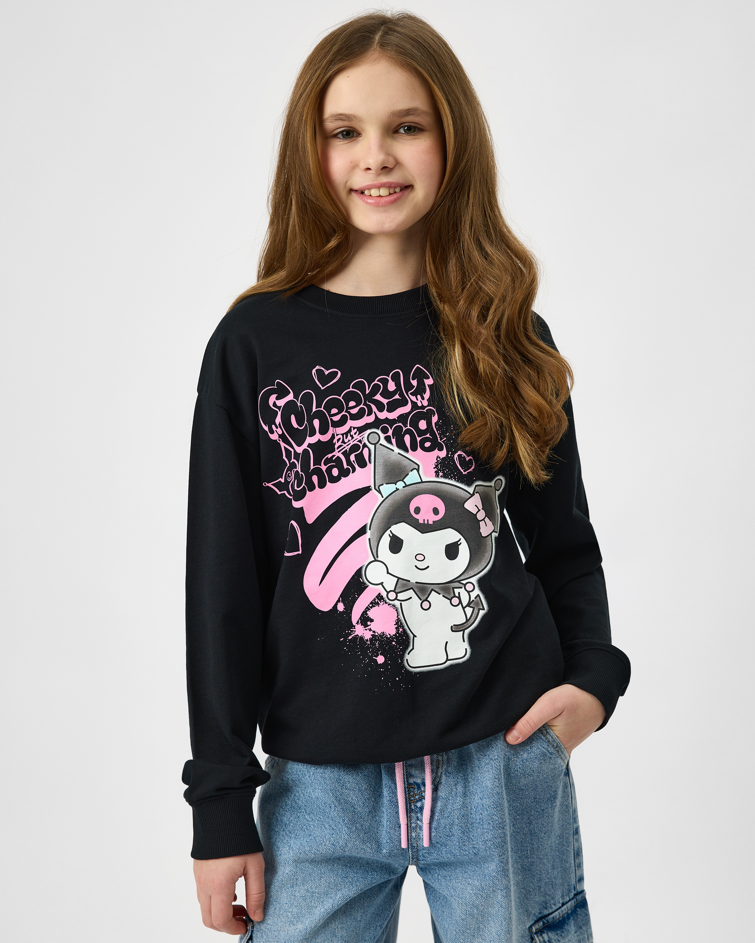 Изображение товара Чёрный детский свитшот HELLO KITTY AND FRIENDS с ярким принтом Куормы
