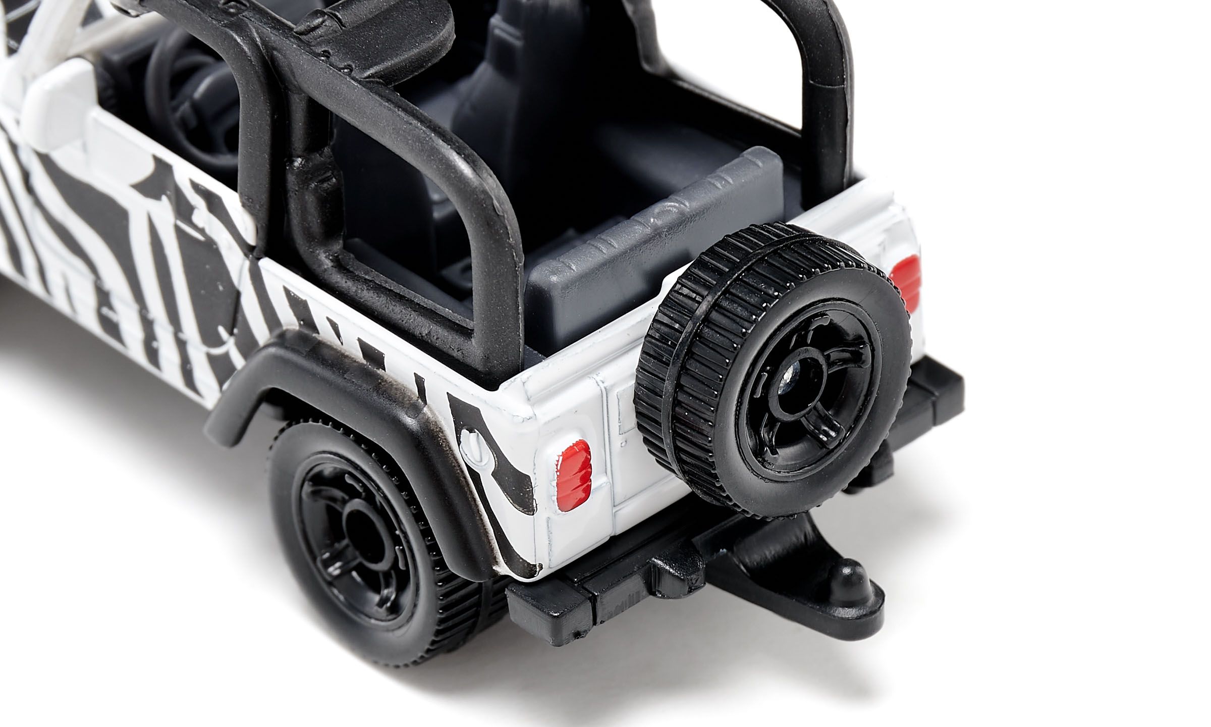 Автомобиль SIKU 1546 - фото 4