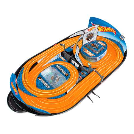 Трек Hot Wheels с дистанционным управлением