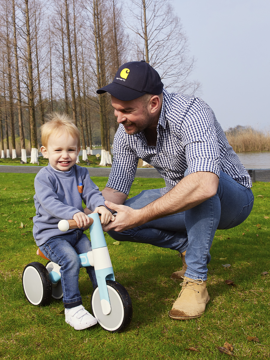 Трехколесный беговел Hape - фото 2