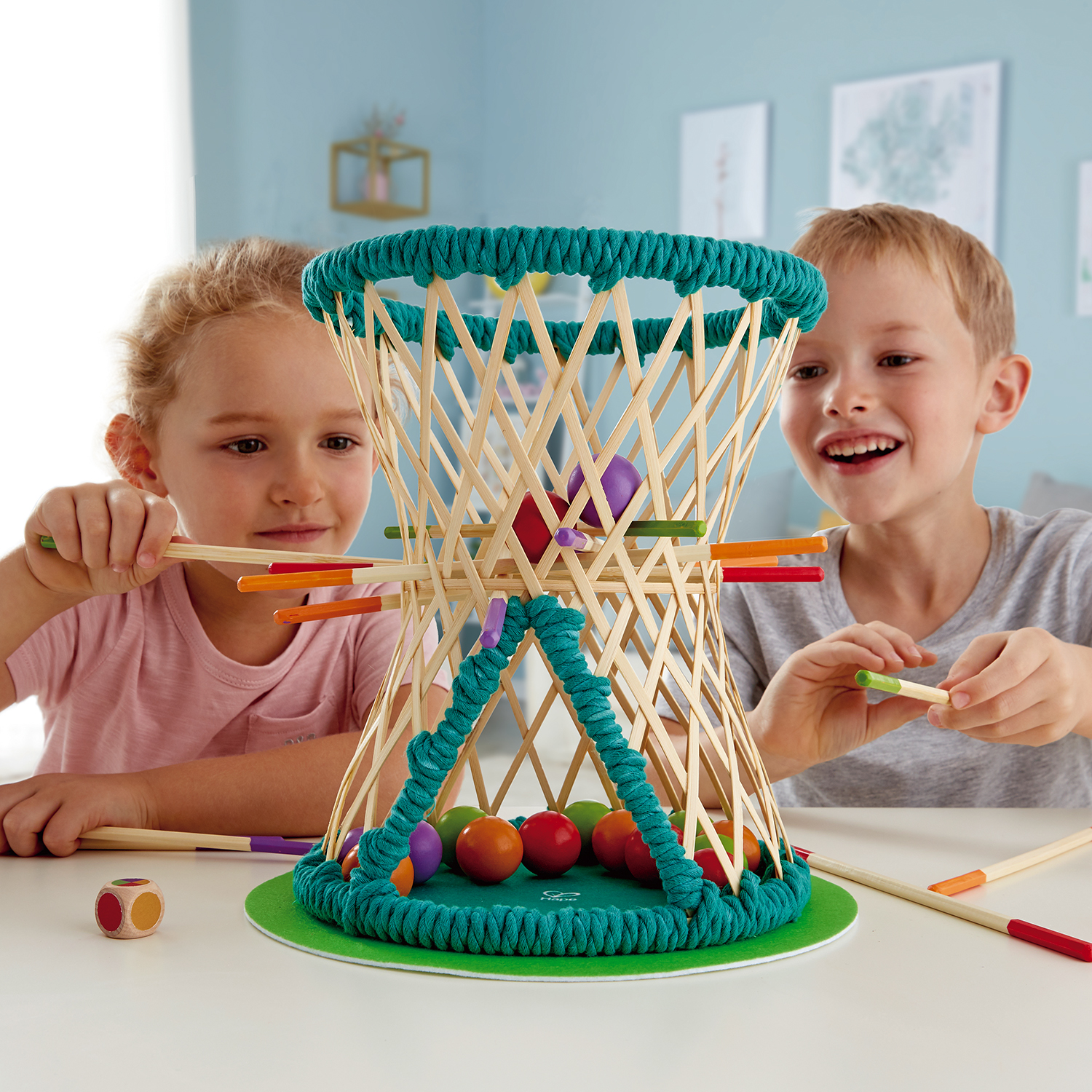 Настольная игра Hape - фото 1