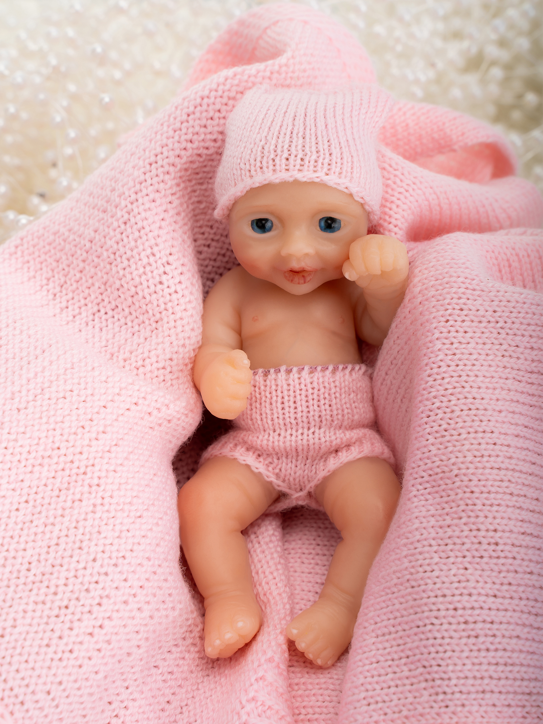 Кукла мини Magic Manufactory Magic baby Пупс Reborn розовый высота 12 см 4631162180888 - фото 15