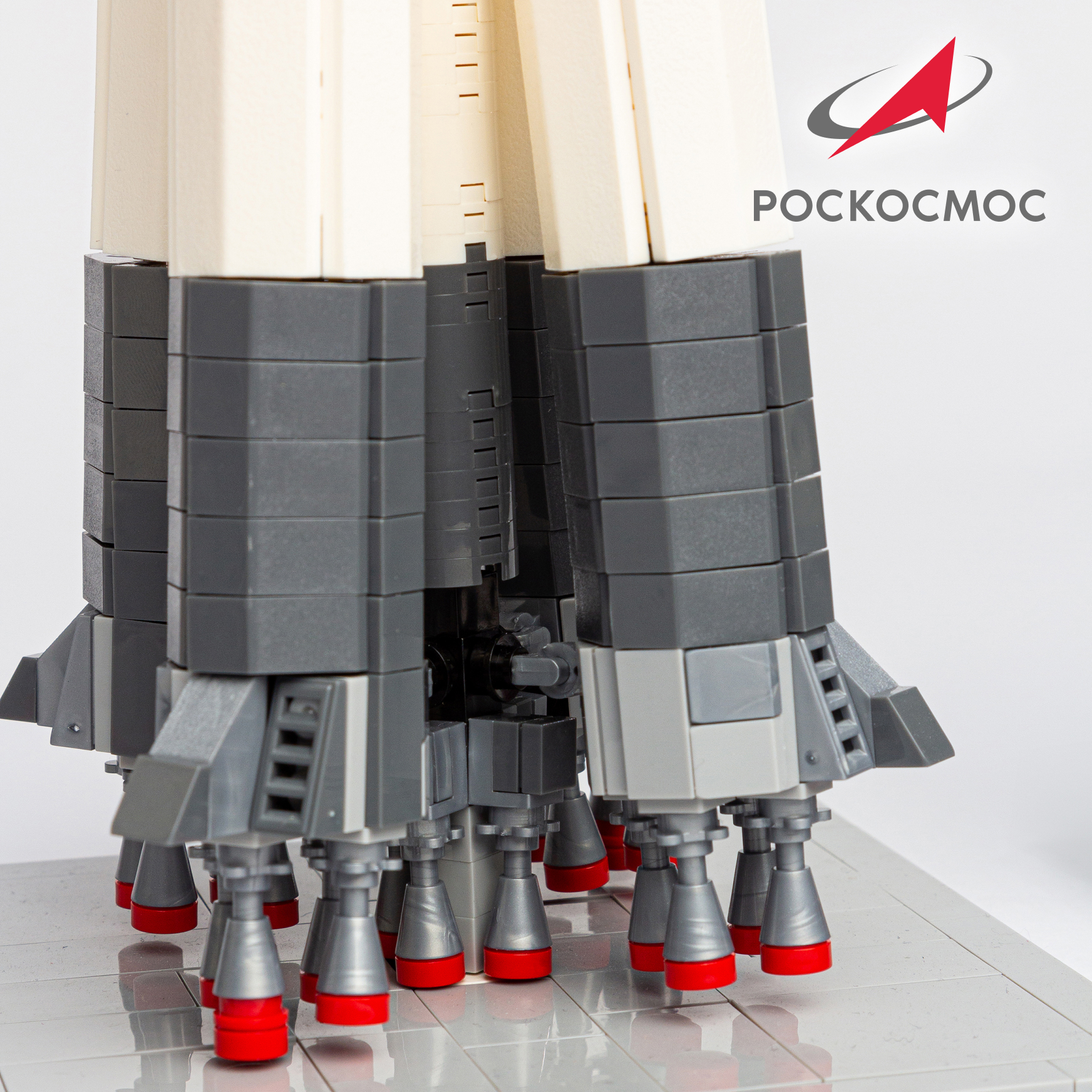 Конструктор Роскосмос Ракета-носитель Восход 859 дет. - фото 5