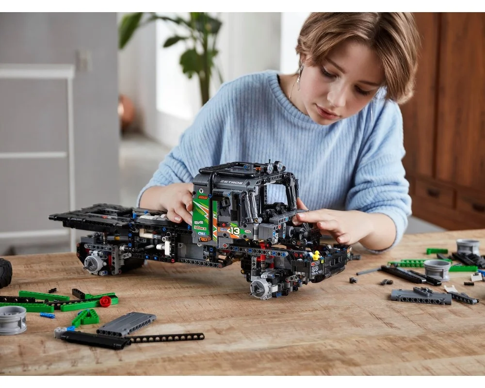 Конструктор LEGO Technic 42129 2108 дет. - фото 14