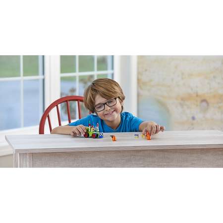 Конструктор LEGO 4+ Вуди на машине блочный