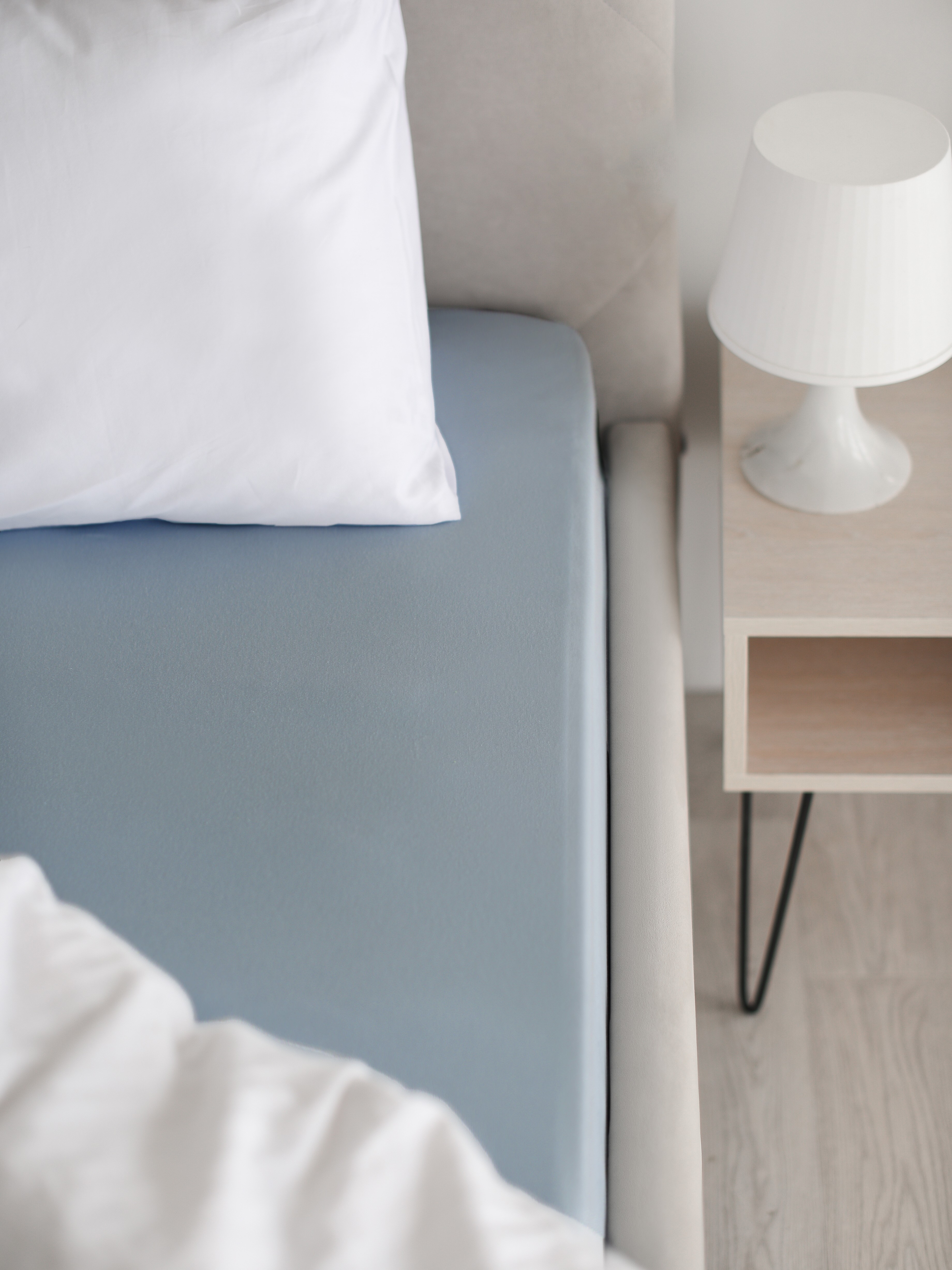 Простыня Селтекс серо-голубой 90 x 200 см на резинке - фото 7