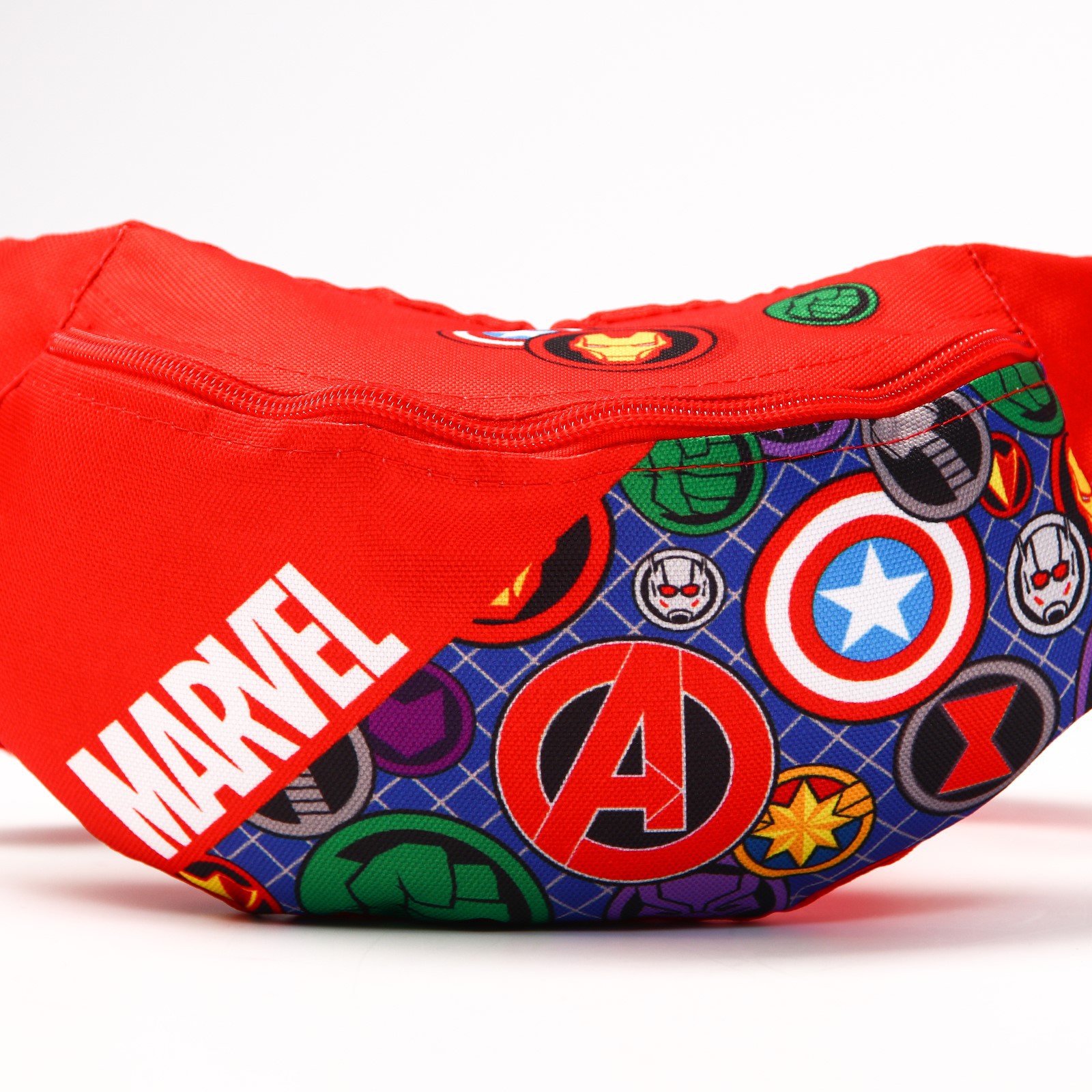 Сумка Marvel поясная - фото 3