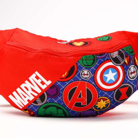 Сумка Marvel поясная