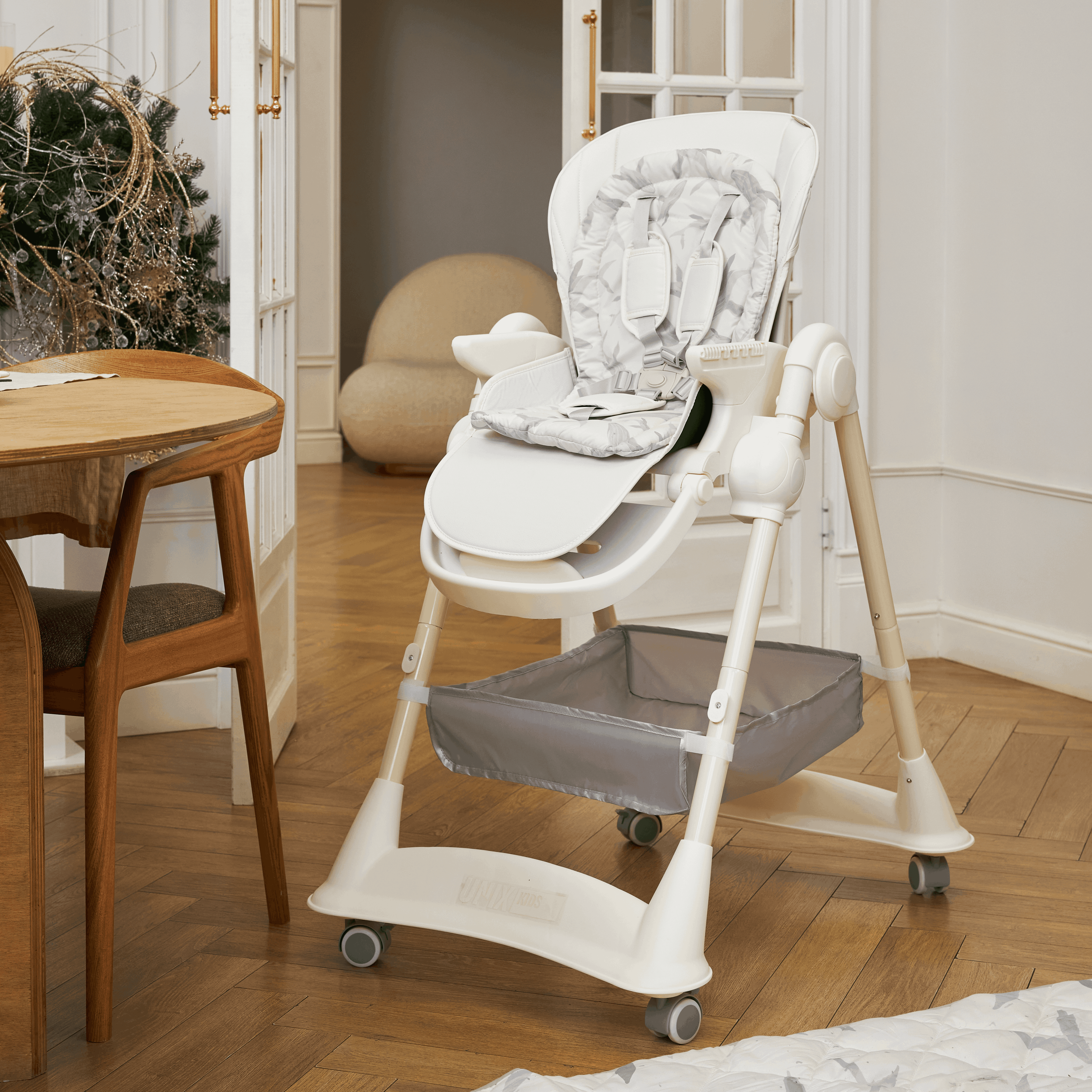 Стульчик для кормления UNIX Kids Ocean белый - фото 22