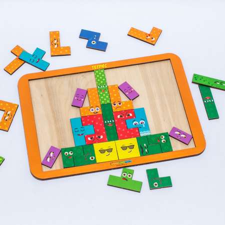 Игра логическая WOODLANDTOYS Тетрис большой Смайлики 065110
