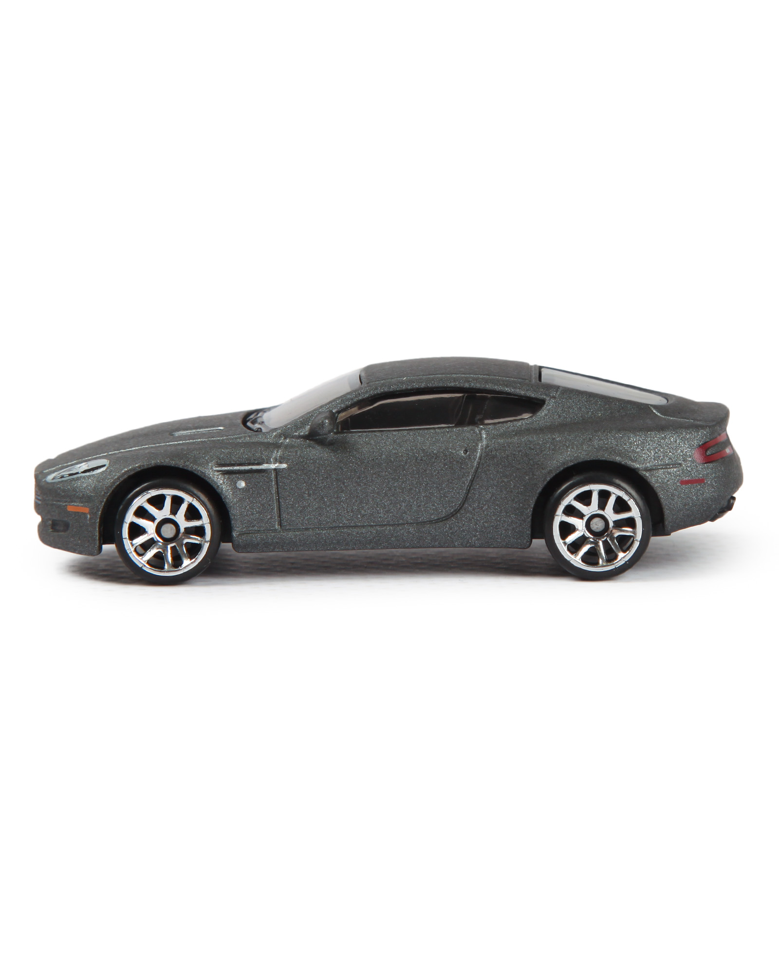 Автомобиль Hot Wheels Aston Martin DB9 Fast and Furious 1:64 HNR88/JBY35 - фото 3