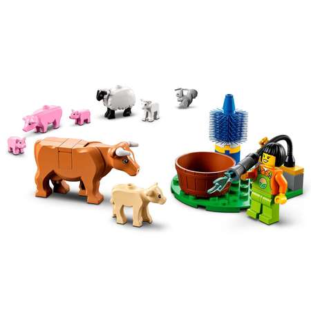Конструктор LEGO City Амбар и животные блочный