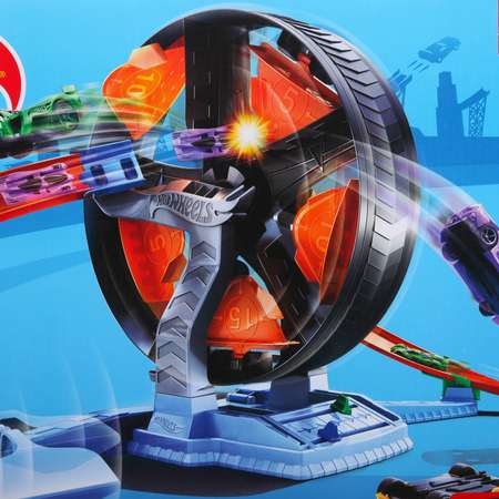 Трек Hot Wheels Круговое противостояние с пусковой установкой