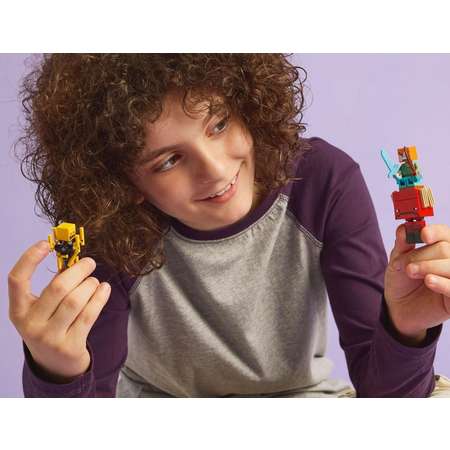 Конструктор LEGO Minecraft Битва за лаву Нижнего мира блочный