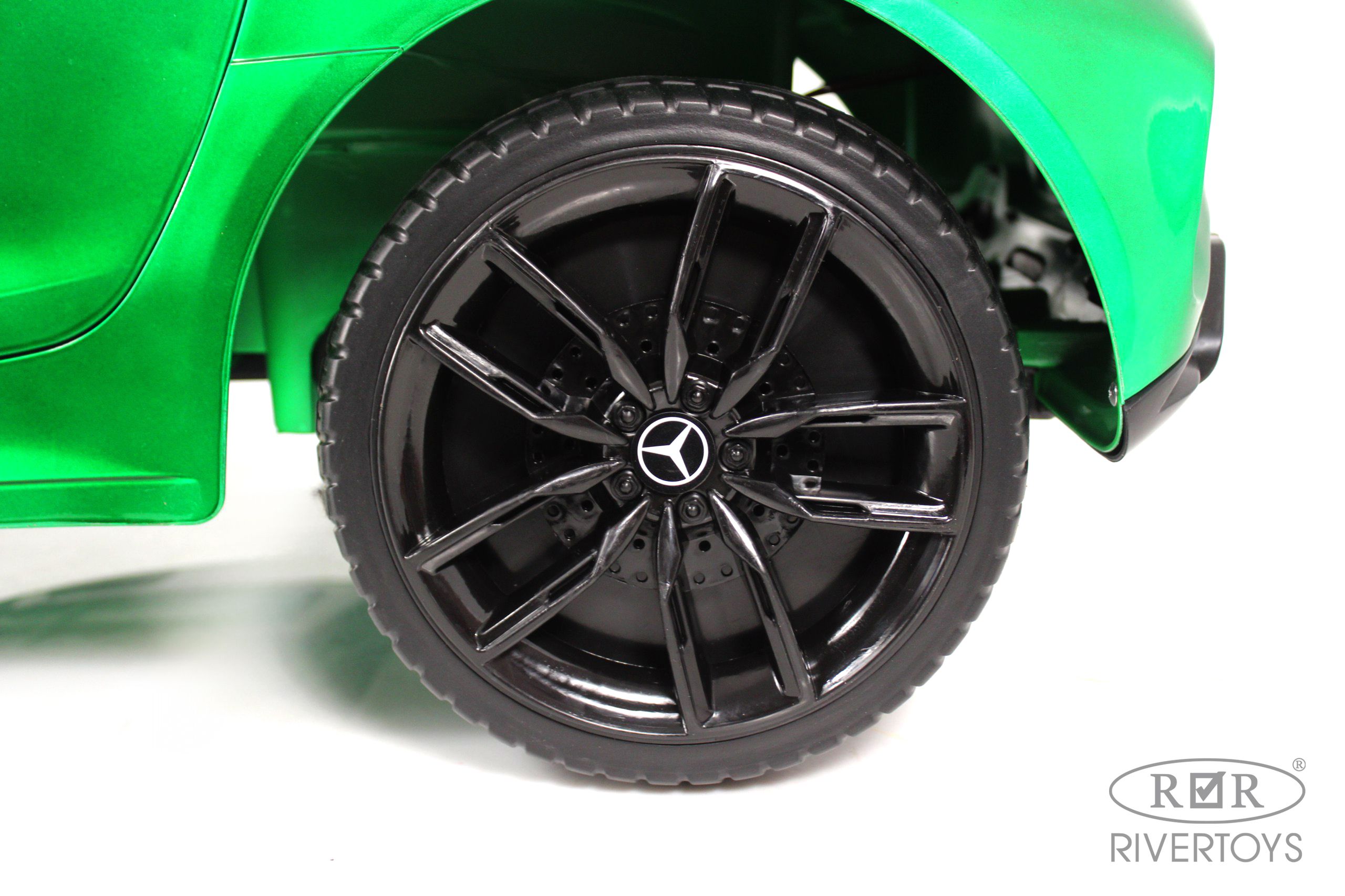 Электромобиль RIVERTOYS Mercedes X777XX-AMG-GREEN-GLANEC С пультом ДУ - фото 7