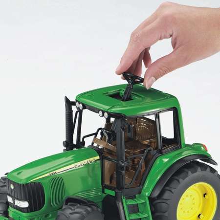 Трактор Bruder John Deere 1:16 зеленый