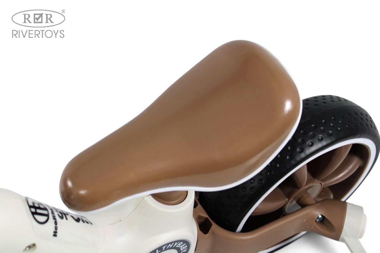 Четырехколесный беговел RIVERTOYS - фото 9