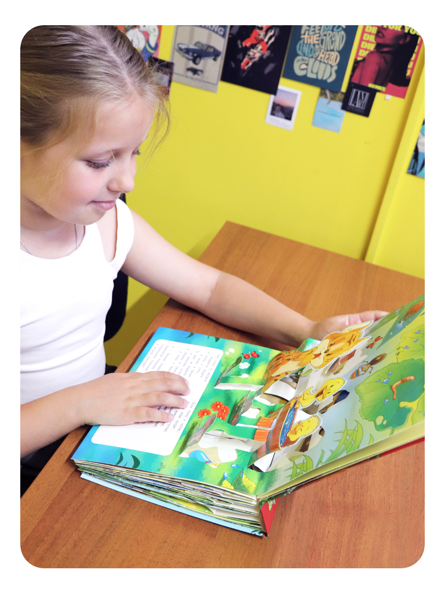 Сборник сказок Malamalama Книга со сказками Чуковского с объемными картинками - фото 6