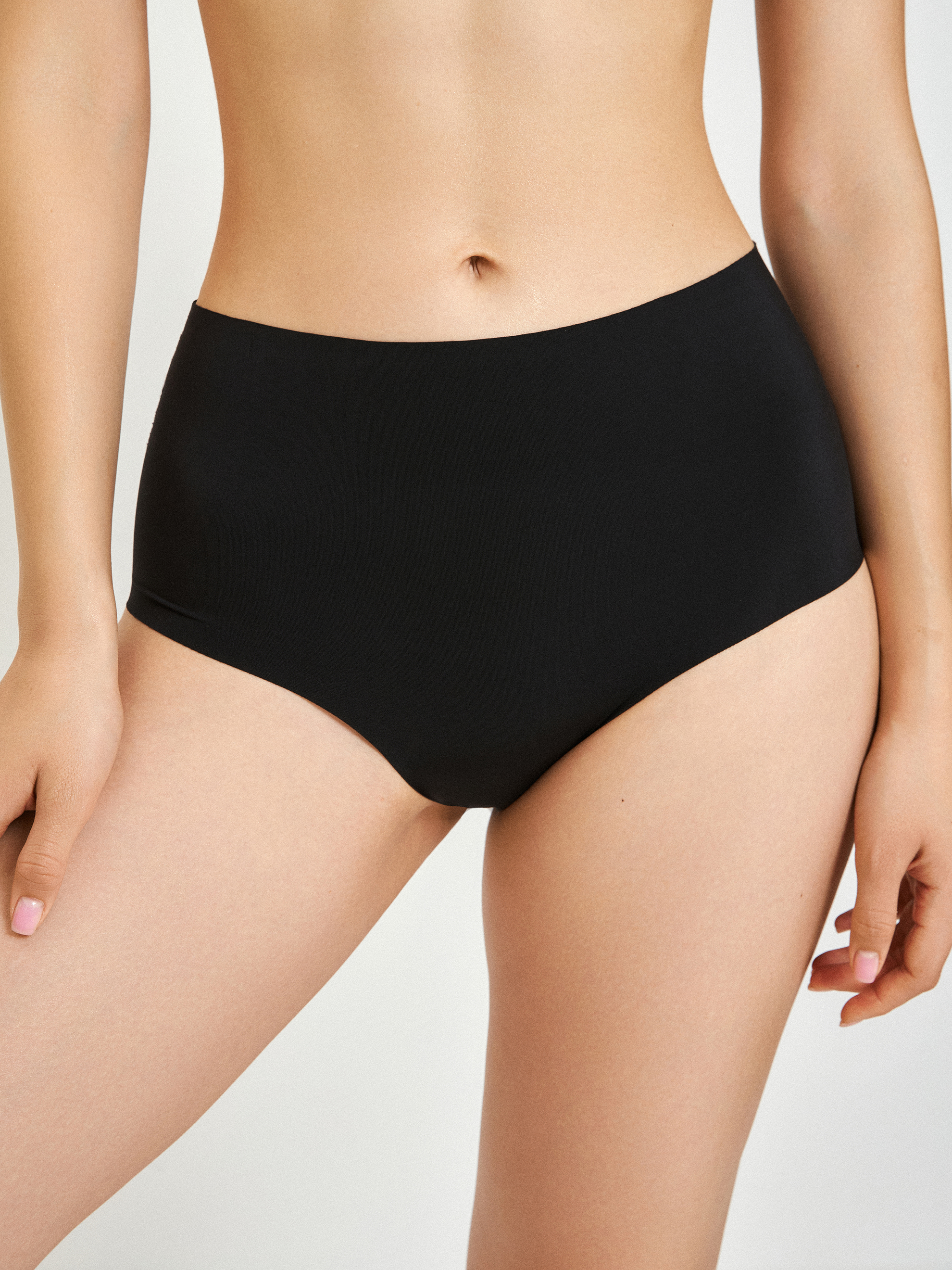 Изображение товара Трусы Infinity Lingerie с высокой посадкой и laser cut