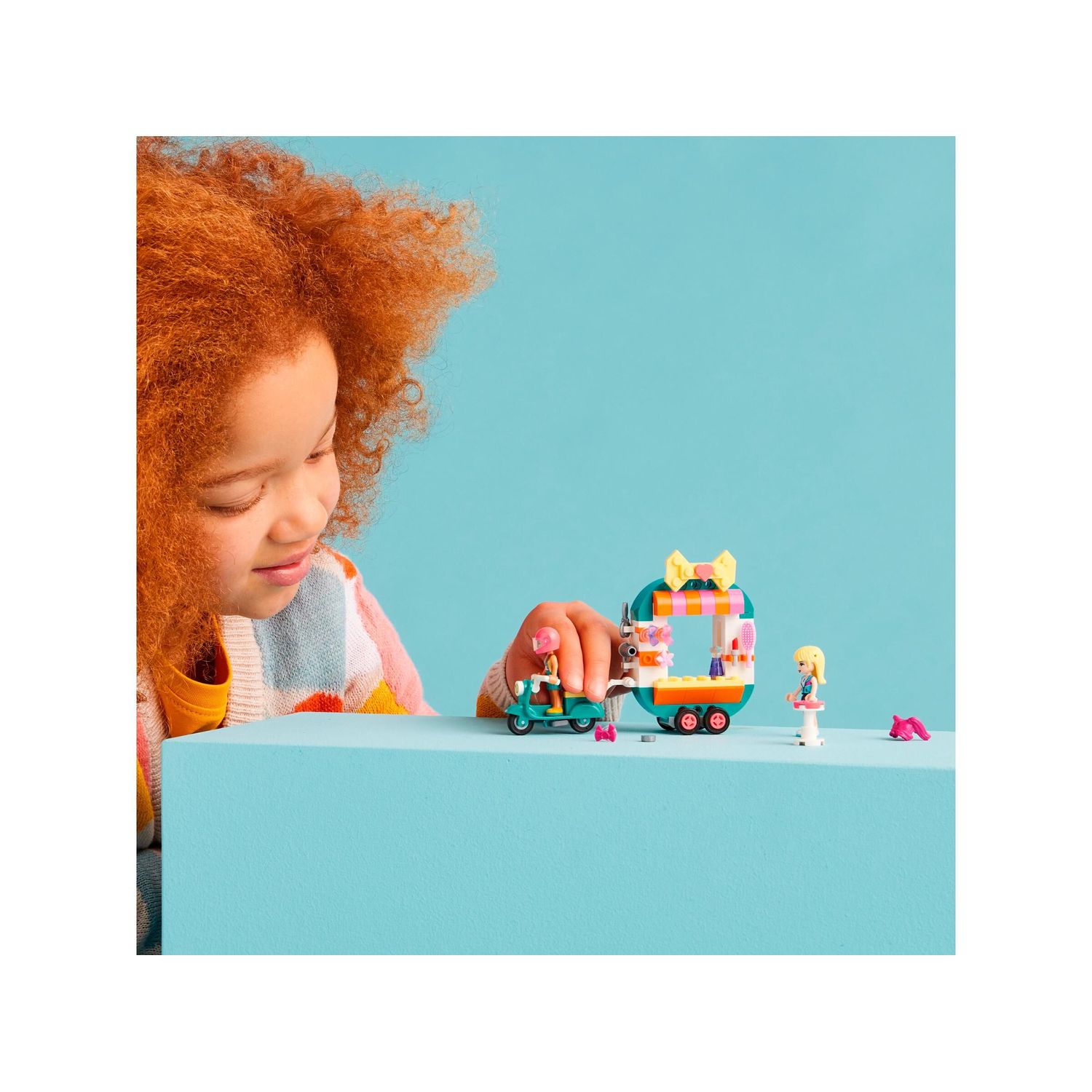 Конструктор LEGO Friends Mobile Fashion Boutique 94 дет. - фото 7