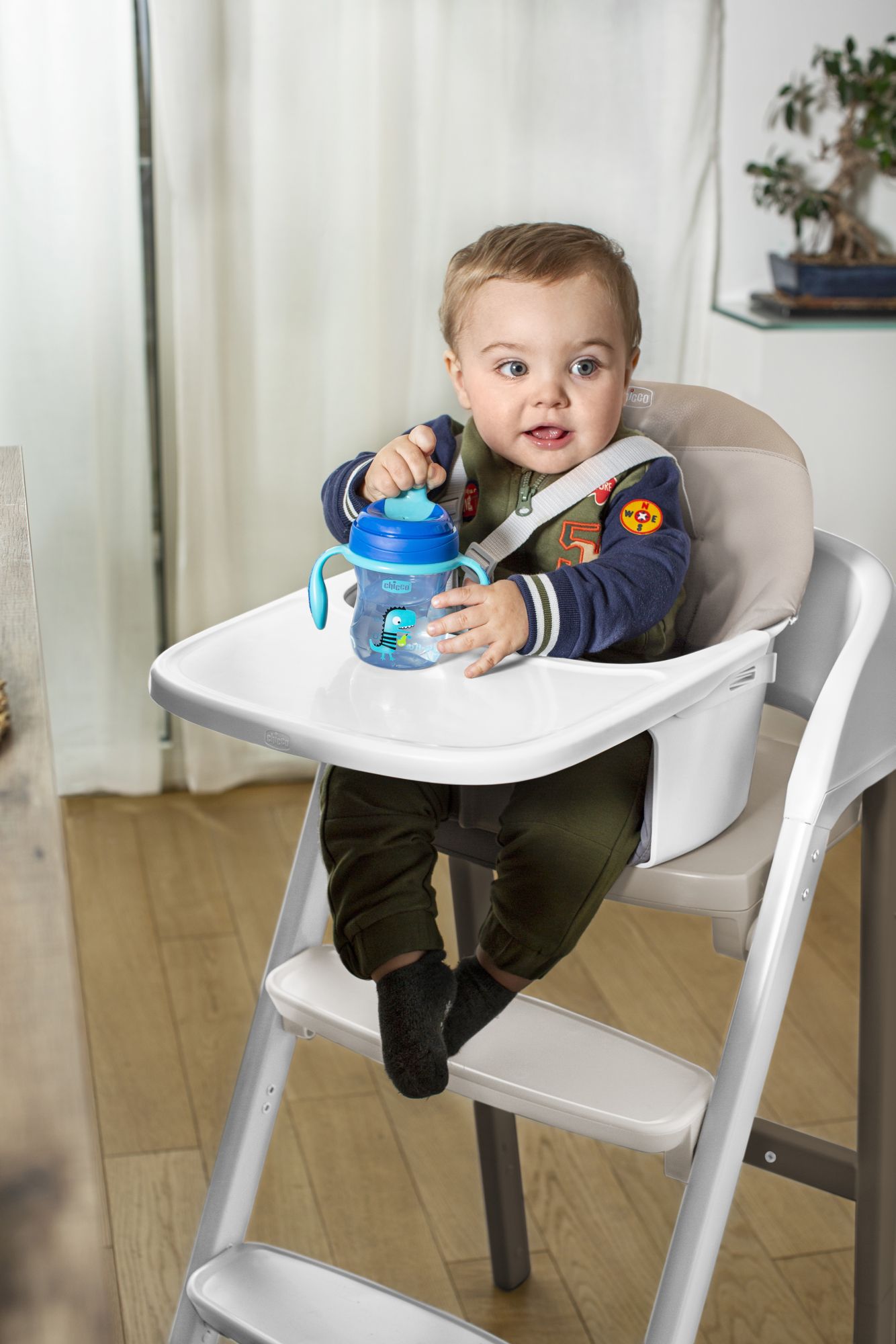 Стульчик для кормления Chicco белый - фото 7