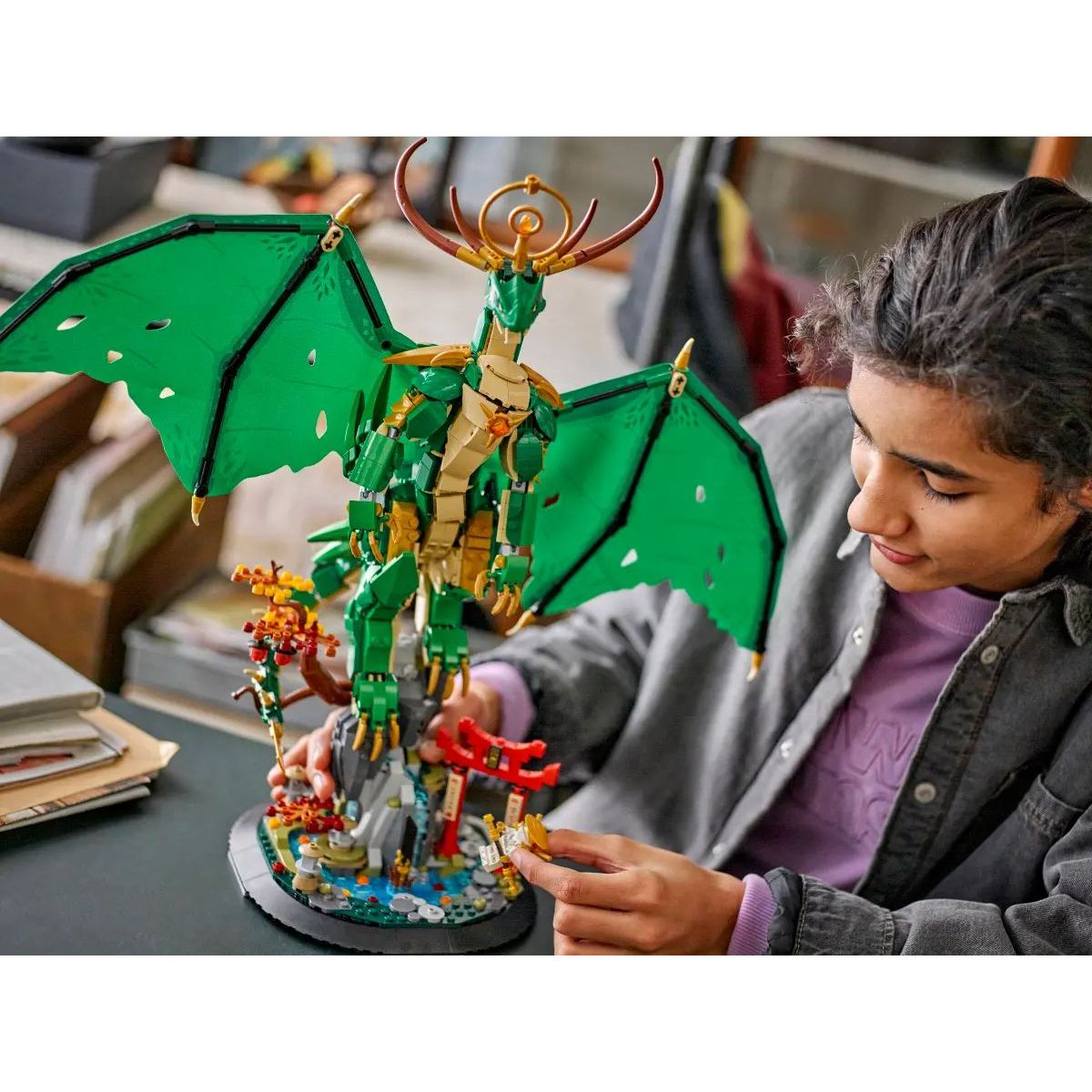 Конструктор LEGO NINJAGO Дракон-хранитель 1650 дет. - фото 6