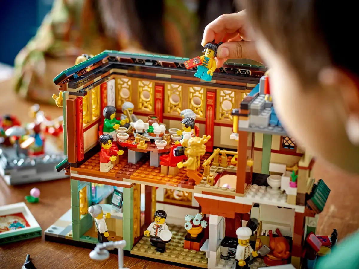Конструктор LEGO Seasonal 80113 1770 дет. - фото 10