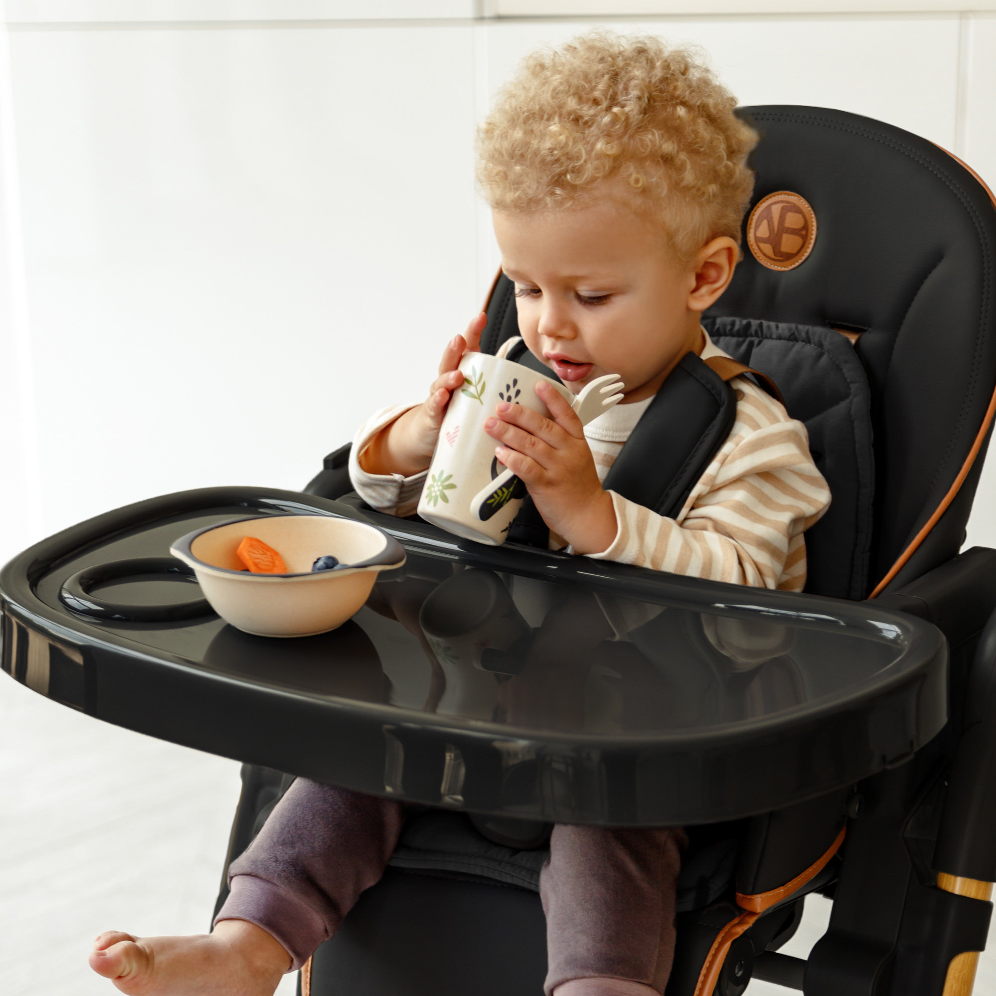 Стульчик для кормления Amarobaby Elegant классический - фото 22