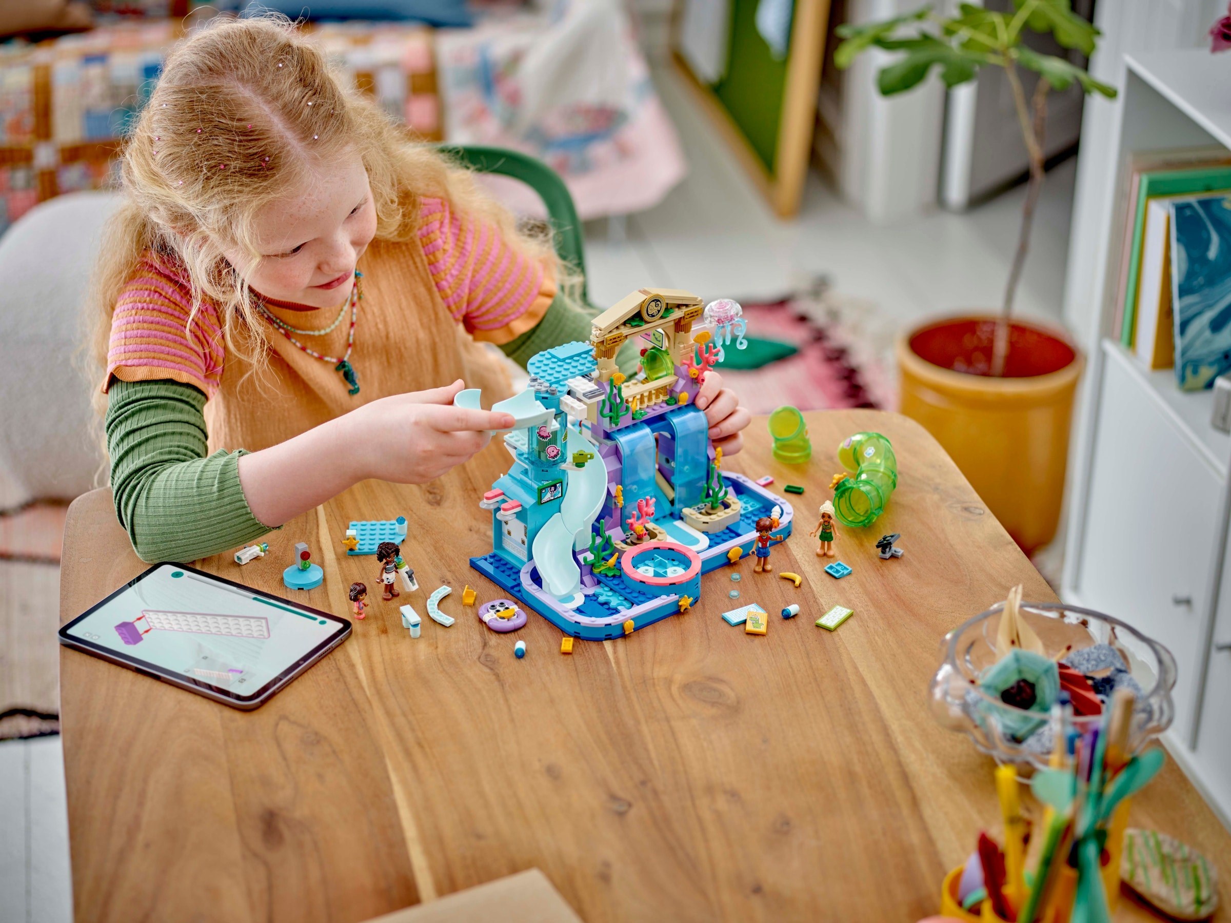 Конструктор LEGO Friends 42630 814 дет. - фото 8