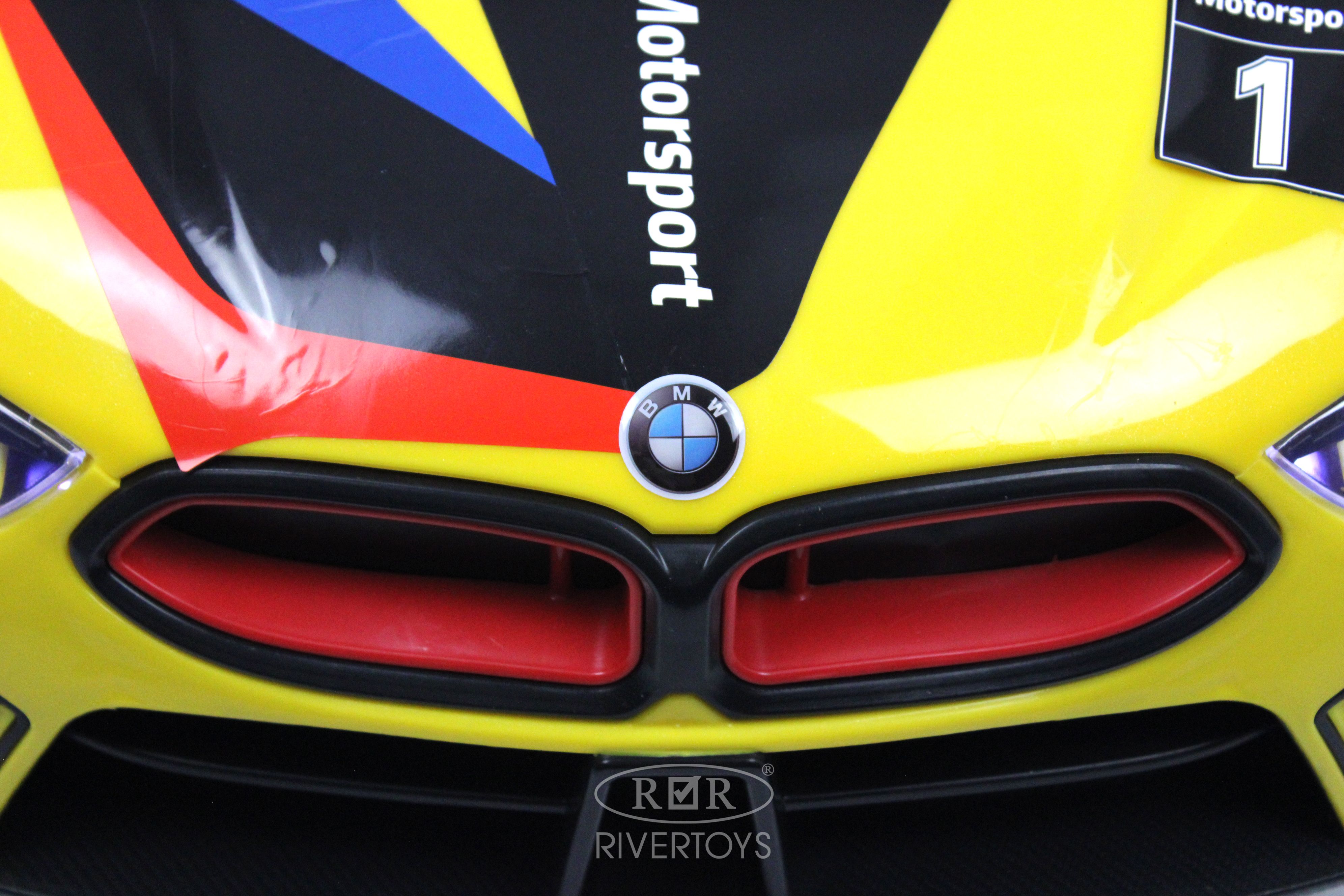 Электромобиль RIVERTOYS F444FF-YELLOW С пультом ДУ - фото 16