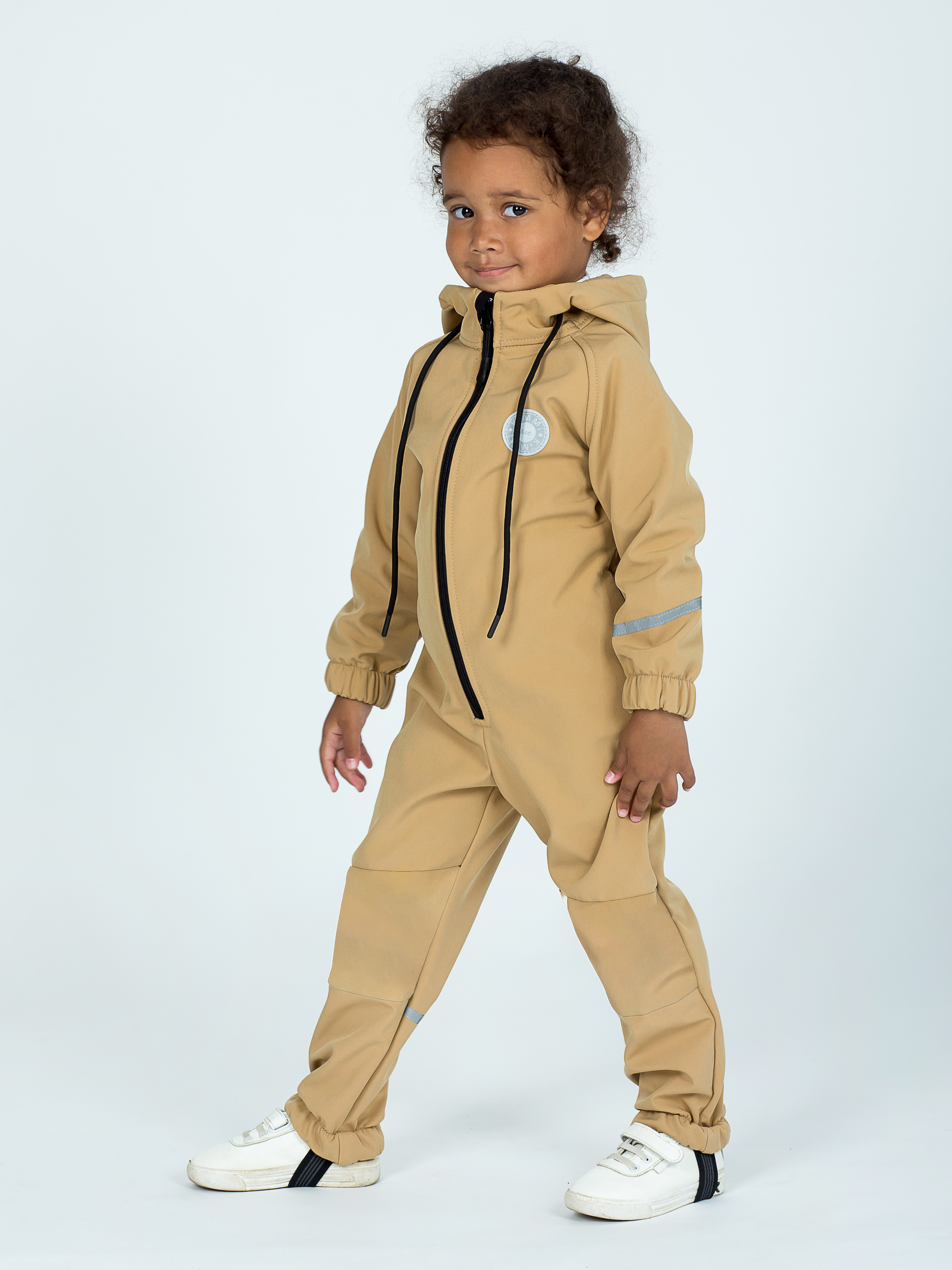 Изображение товара Демисезонный комбинезон KiMMi Baby 92: softshell, флис, светоотражатели Изображение товара Демисезонный комбинезон KiMMi Baby 92: softshell, флис, светоотражатели