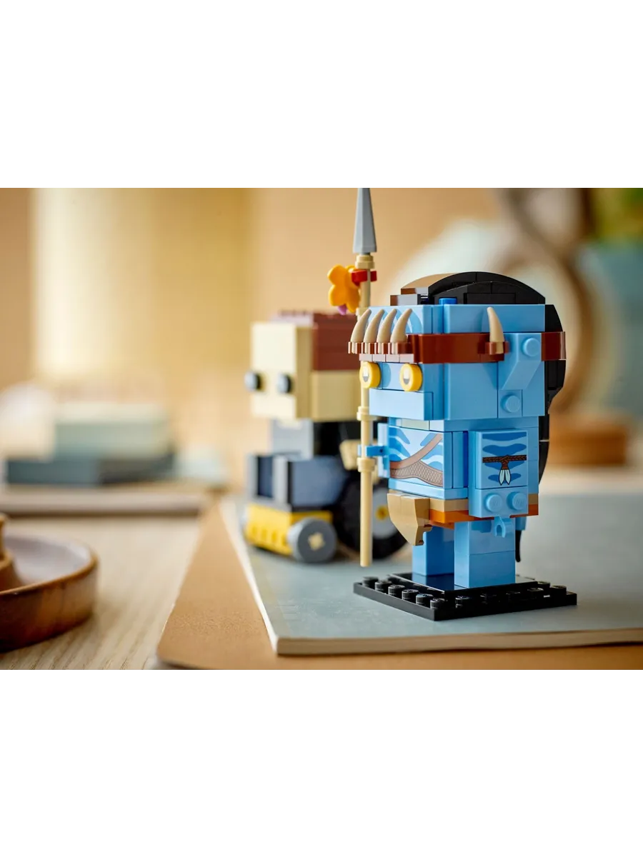Конструктор LEGO BrickHeadz 246 дет. - фото 7