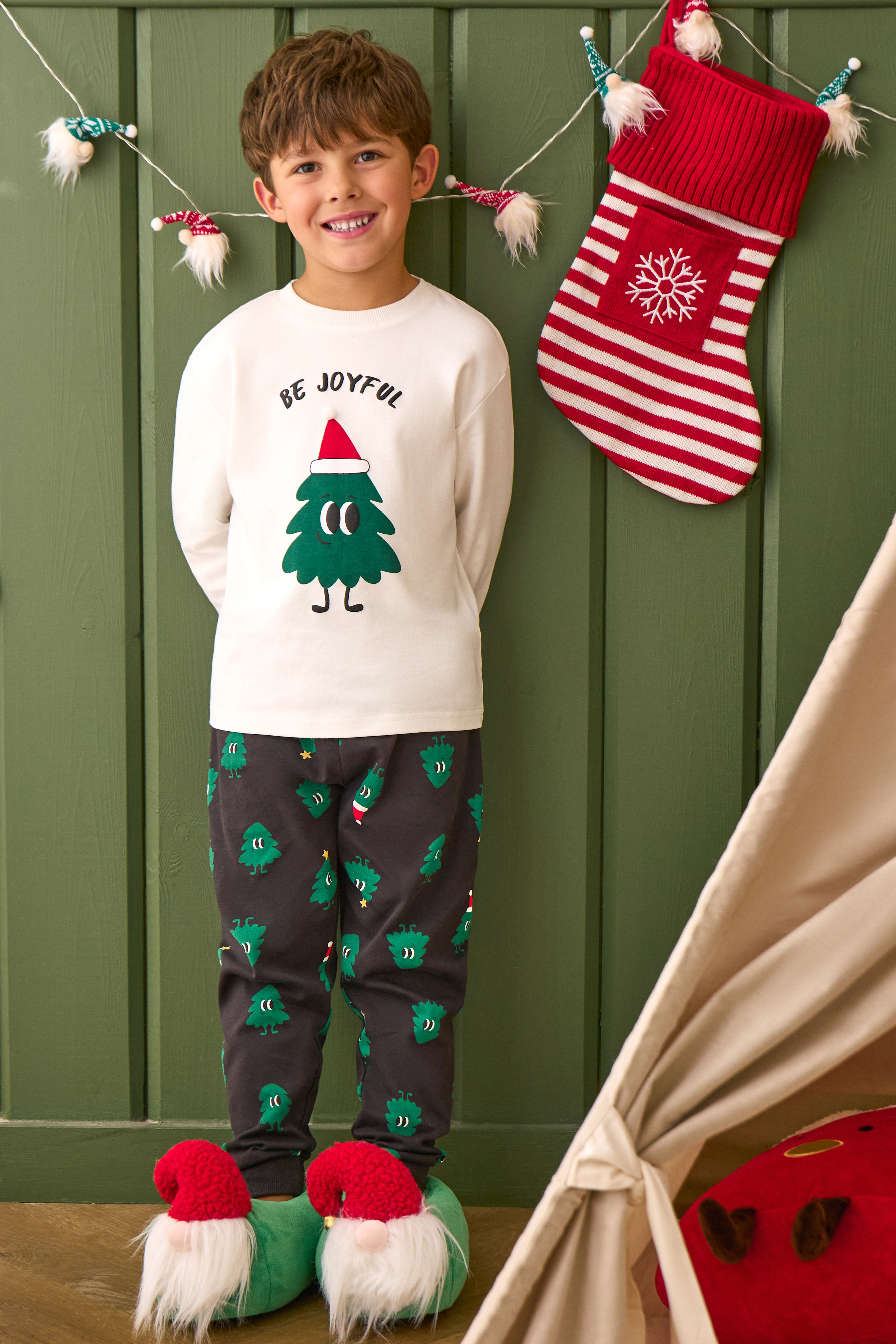 Изображение товара Пижама Futurino для мальчика Новогодний комплект из хлопка 98 размер