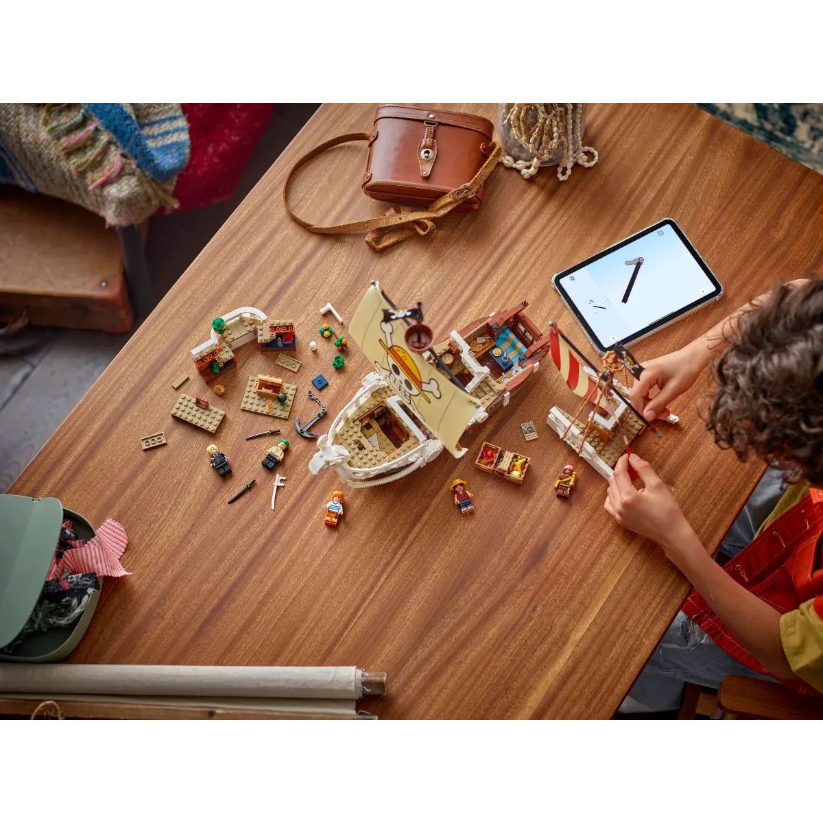 Конструктор LEGO Веселый пиратский корабль 1376 дет. - фото 10