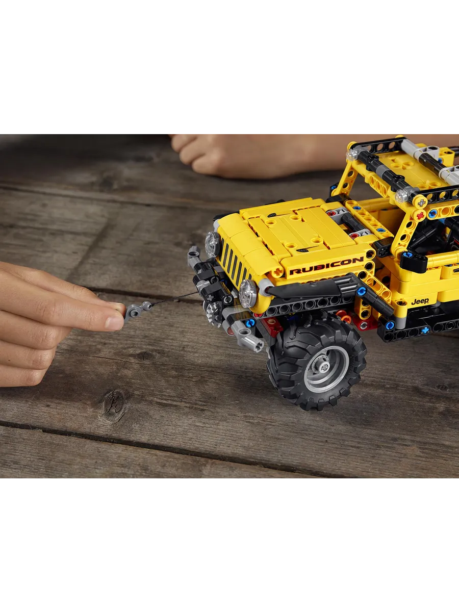 Конструктор LEGO Technic Jeep Wrangler 665 дет. - фото 12