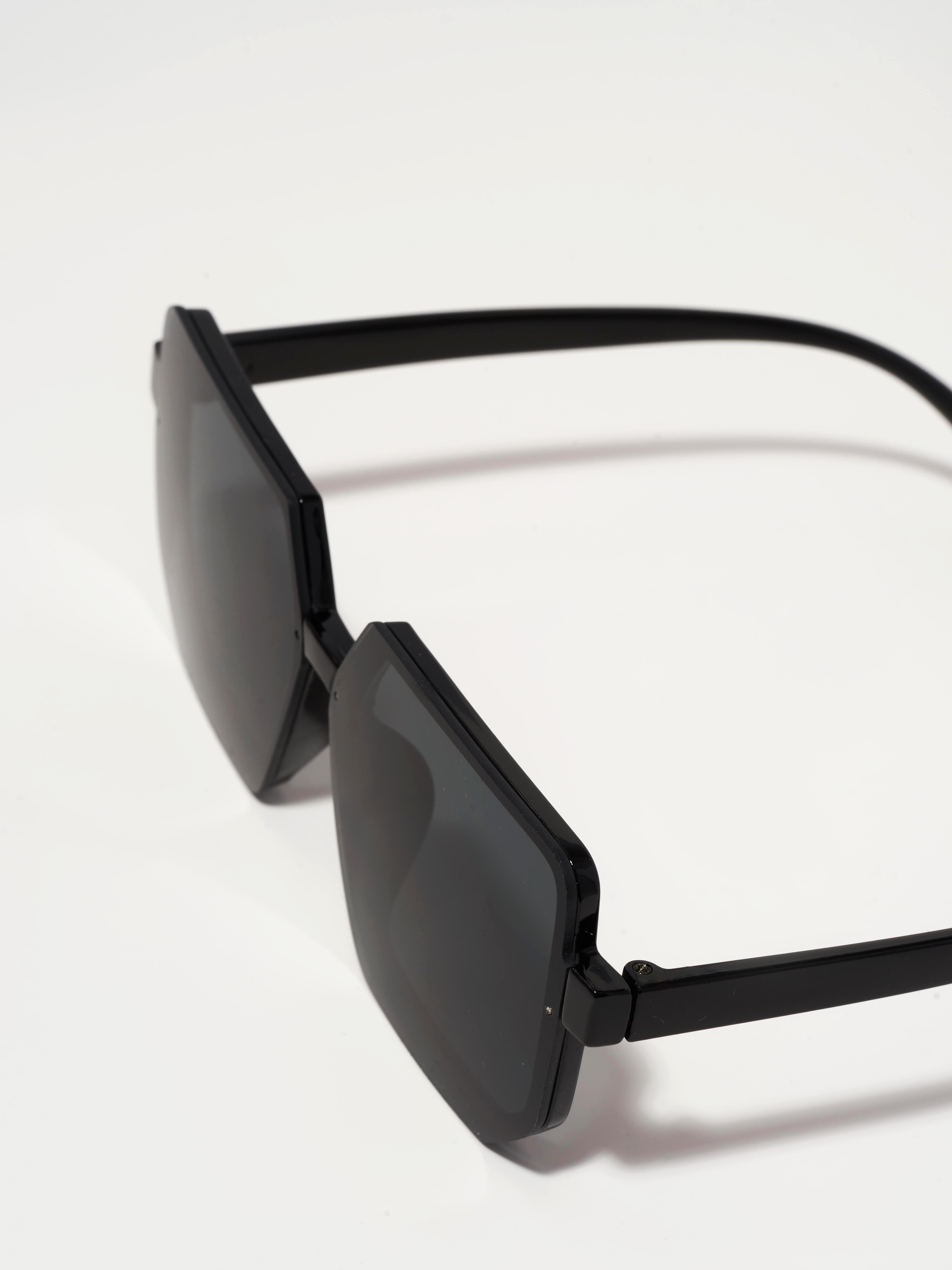 Солнцезащитные очки SUNNY GLASS O00022-3 - фото 9