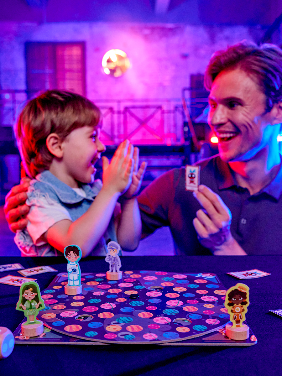 Настольная игра Hape Межгалактическая полиция - фото 3