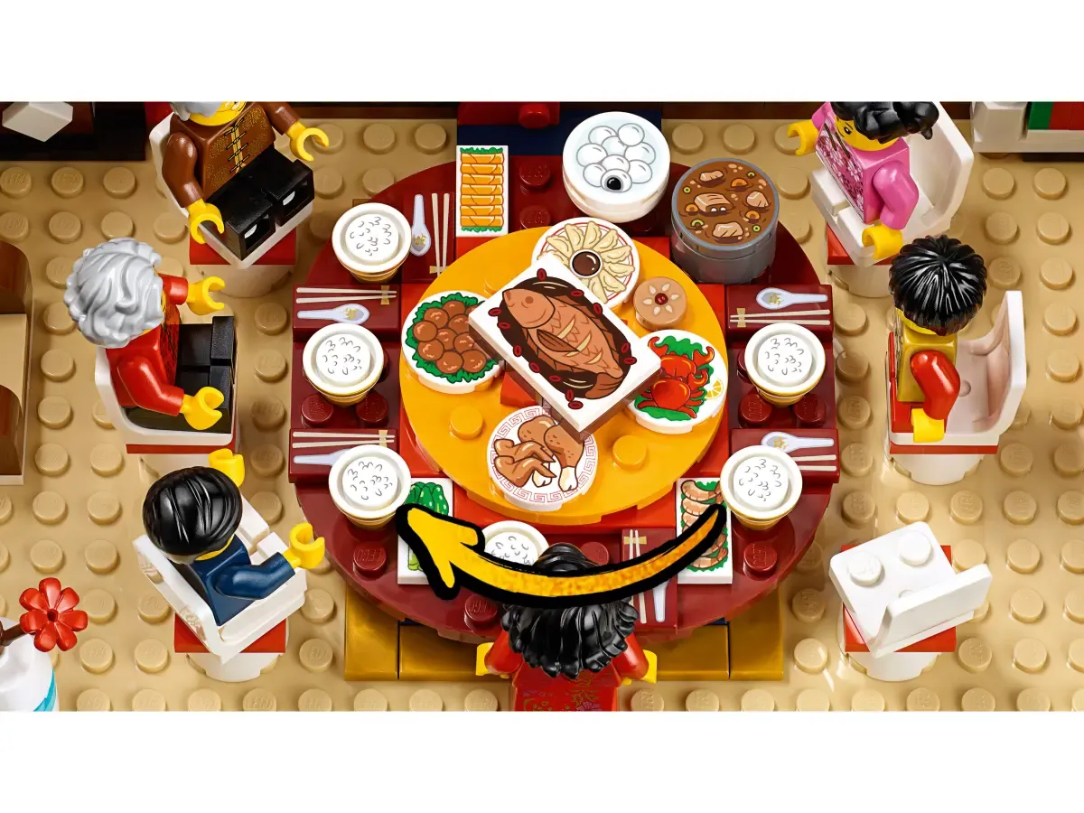 Конструктор LEGO Seasonal 80101 592 дет. - фото 6