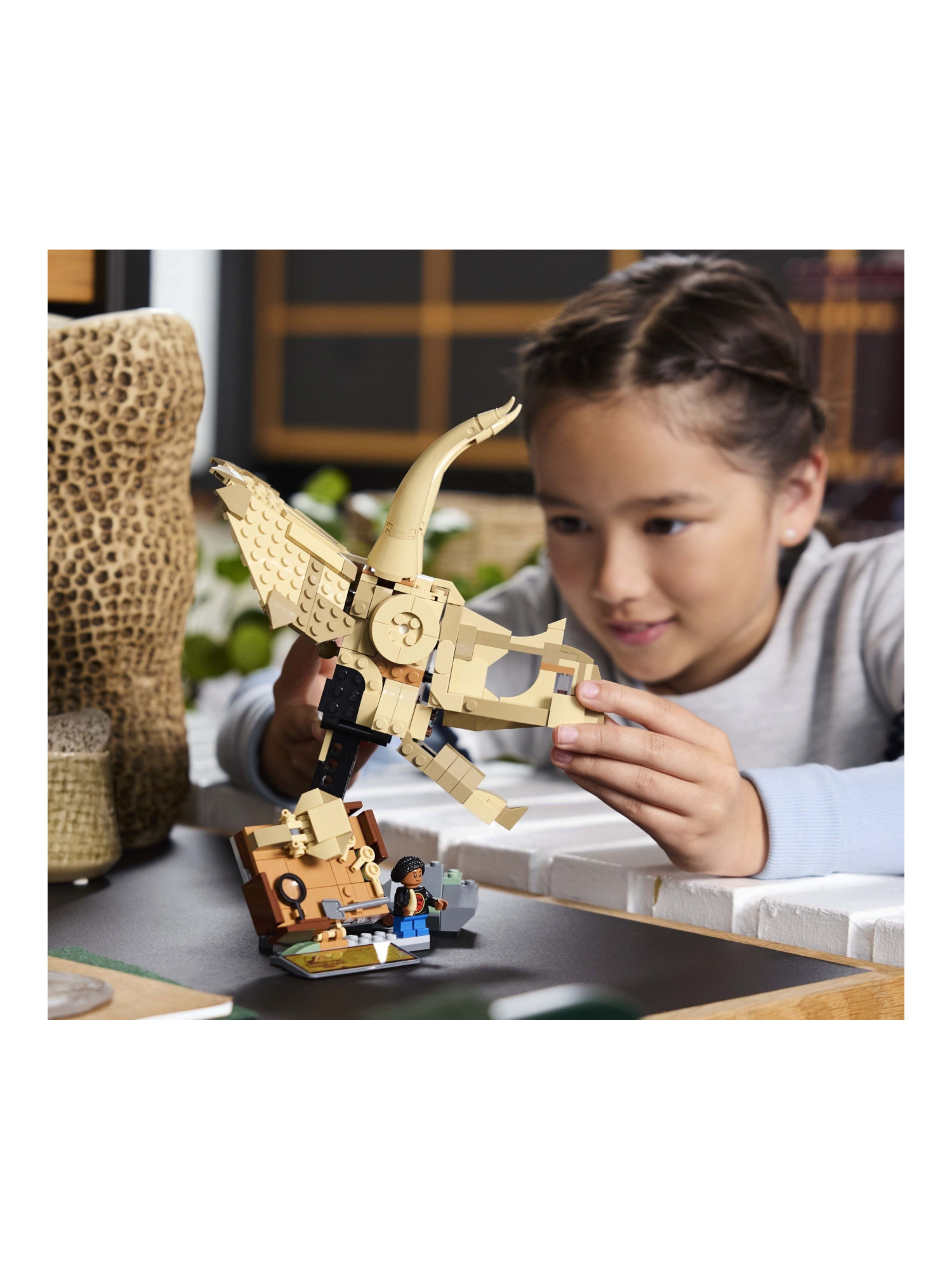Конструктор LEGO Jurassic World Череп трицератопса 468 дет. - фото 7