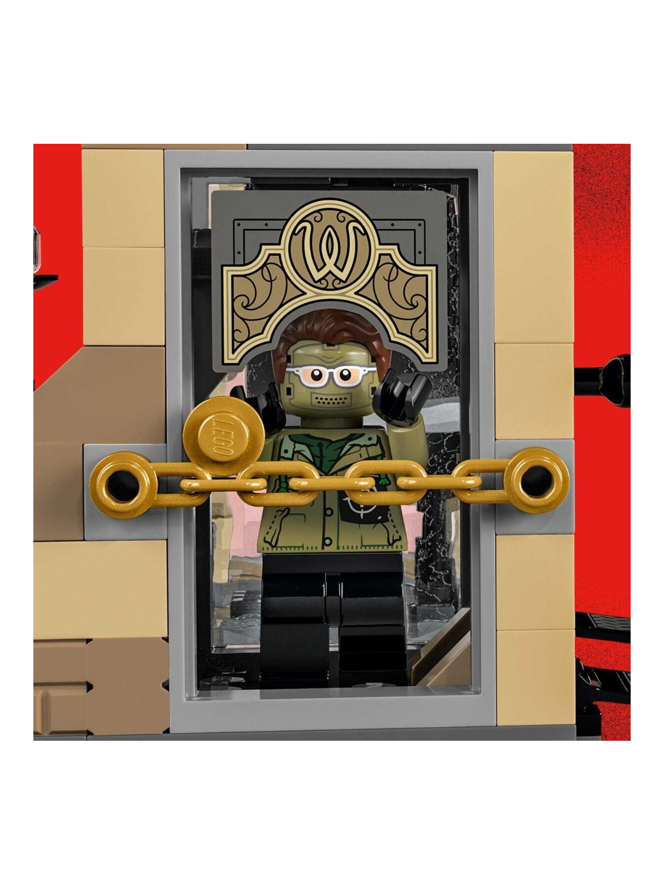 Конструктор LEGO DC Super Heroes Бэтпещера 581 дет. - фото 6