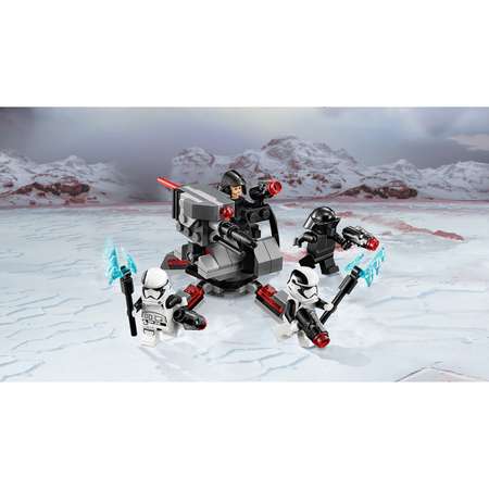 Конструктор LEGO Star Wars Боевой набор Первого Ордена блочный