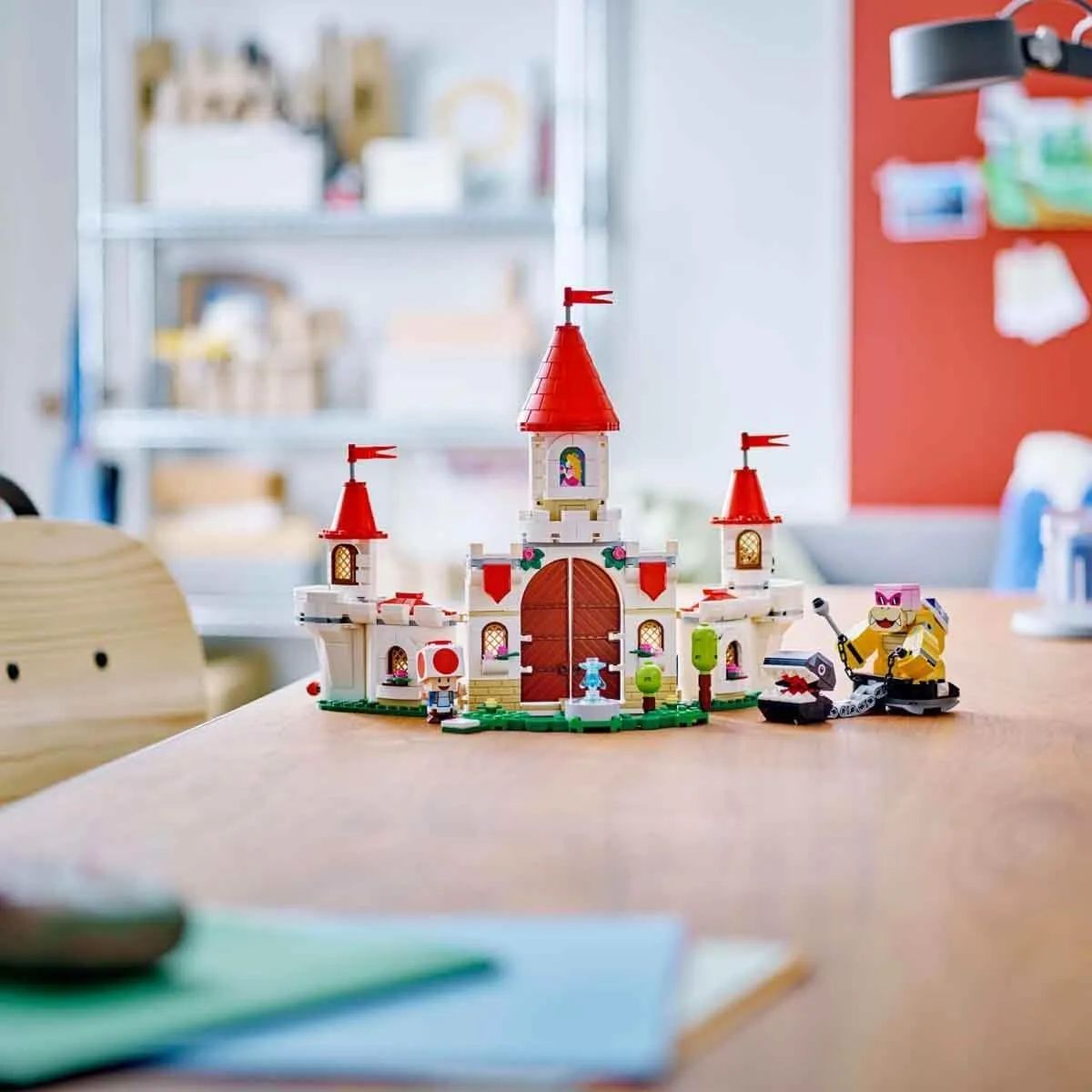 Конструктор LEGO Super Mario Битва с Роем 738 дет. - фото 8