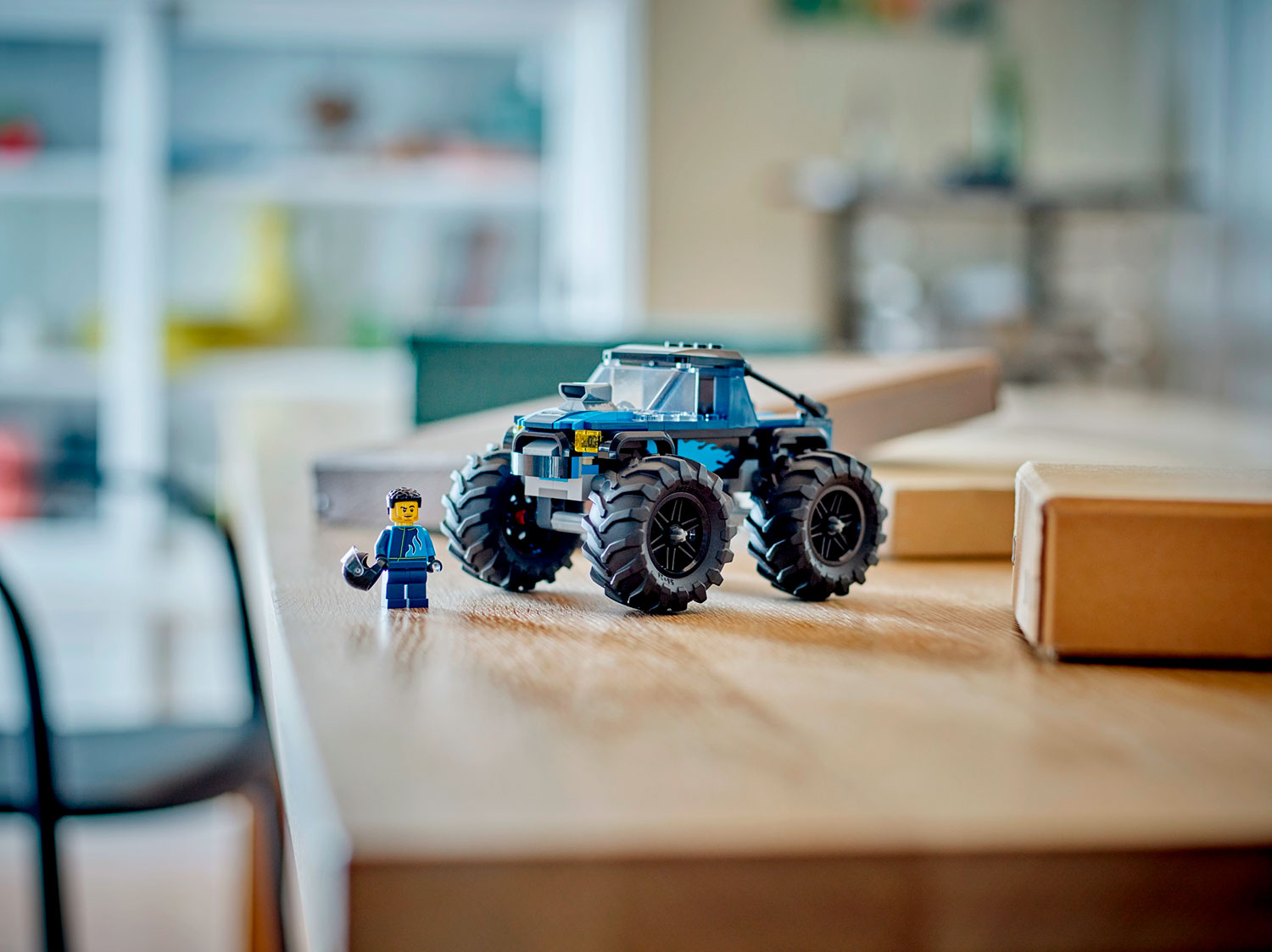 Конструктор LEGO City Синий монстр-трак 60402 148 дет. - фото 6