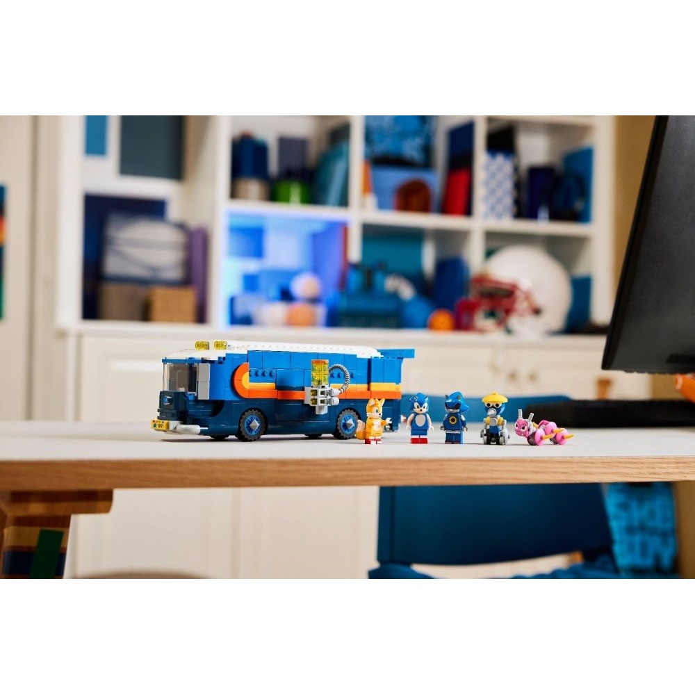 Конструктор LEGO Sonic the Hedgehog Грузовик-штаб команды Соника 747 дет. - фото 9