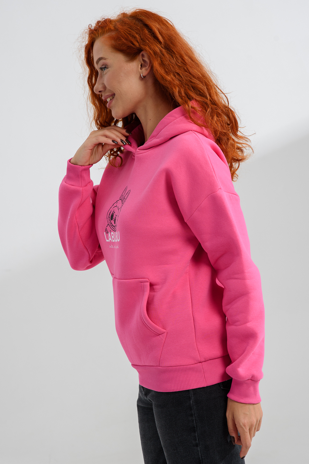 Худи Натали Суслова 8565 розовый+лабубу - фото 7