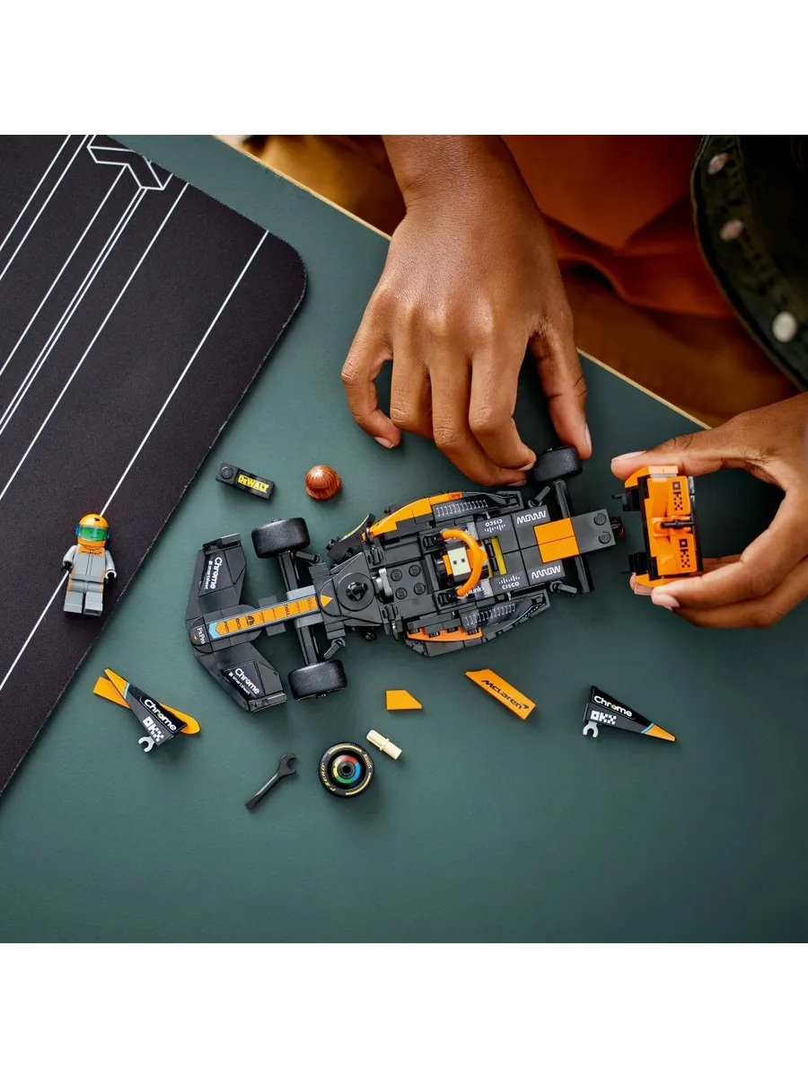 Конструктор LEGO Speed Champions 245 дет. - фото 8
