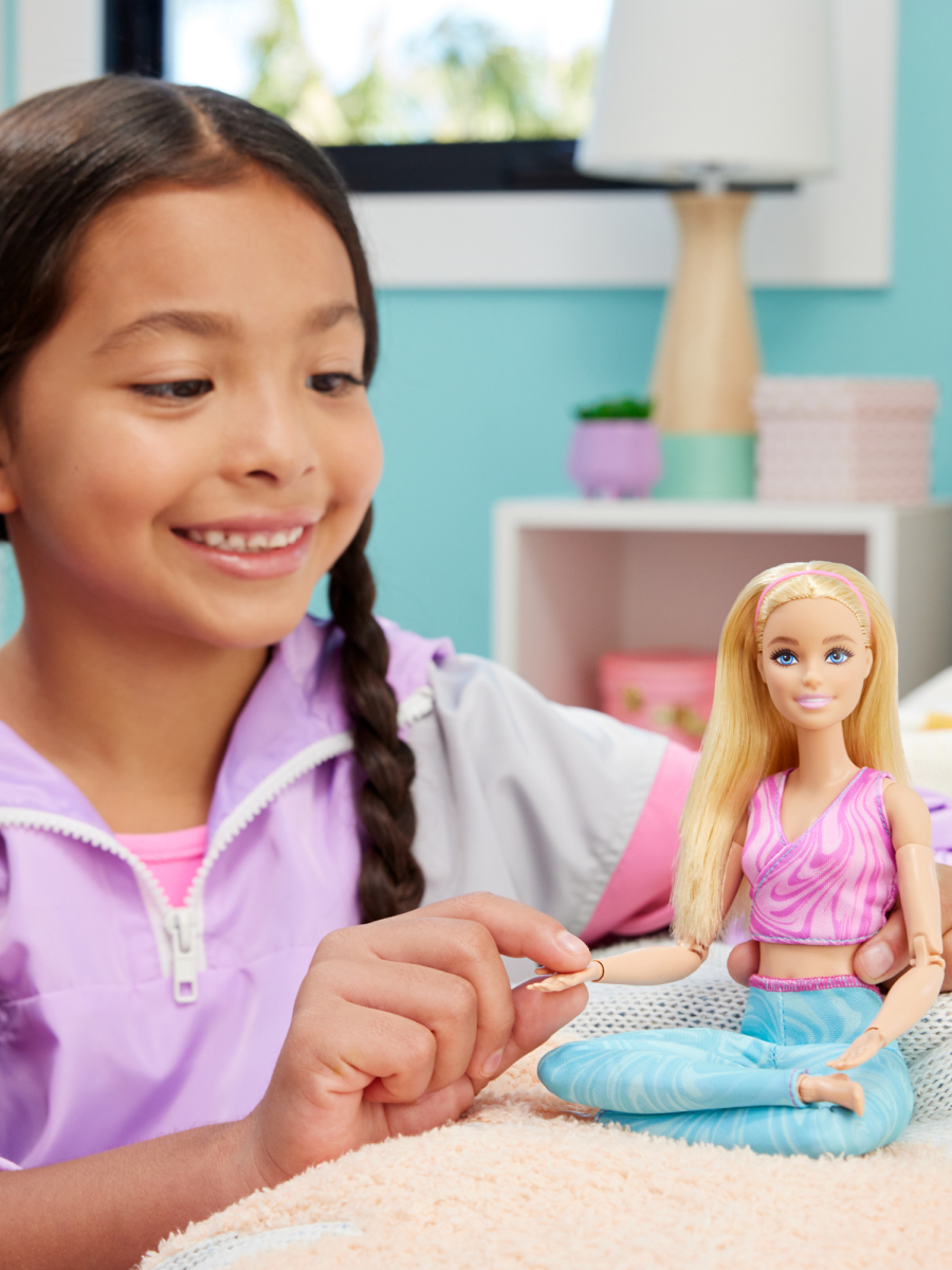 Кукла модельная Barbie Made to move HRH27 Барби Блондинка высота 29 см HRH27 - фото 2