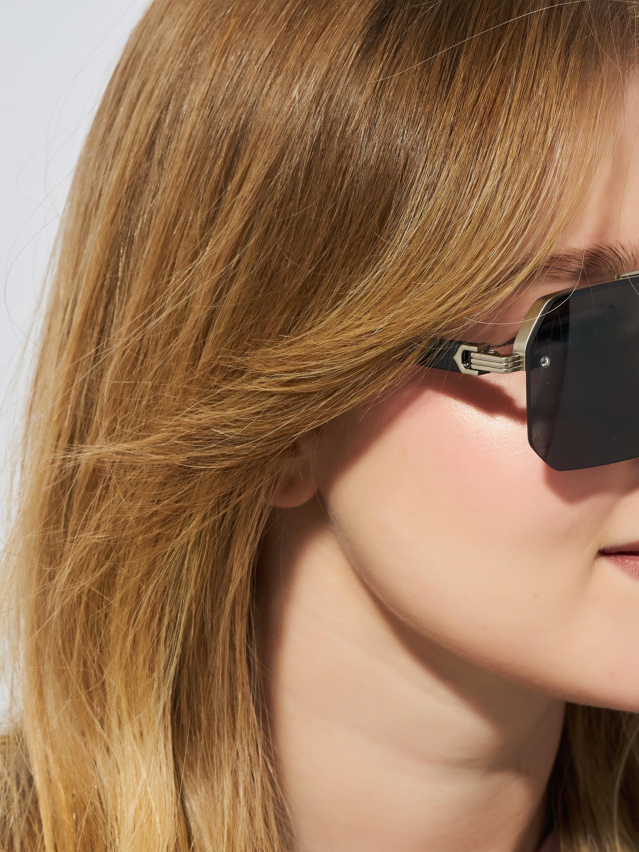 Солнцезащитные очки SUNNY GLASS O00008-2 - фото 4